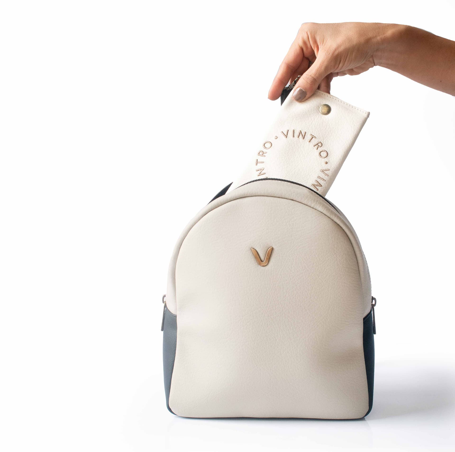 Morral Mini para mujer Gris y Negro Cobra Noir - imagen 4
