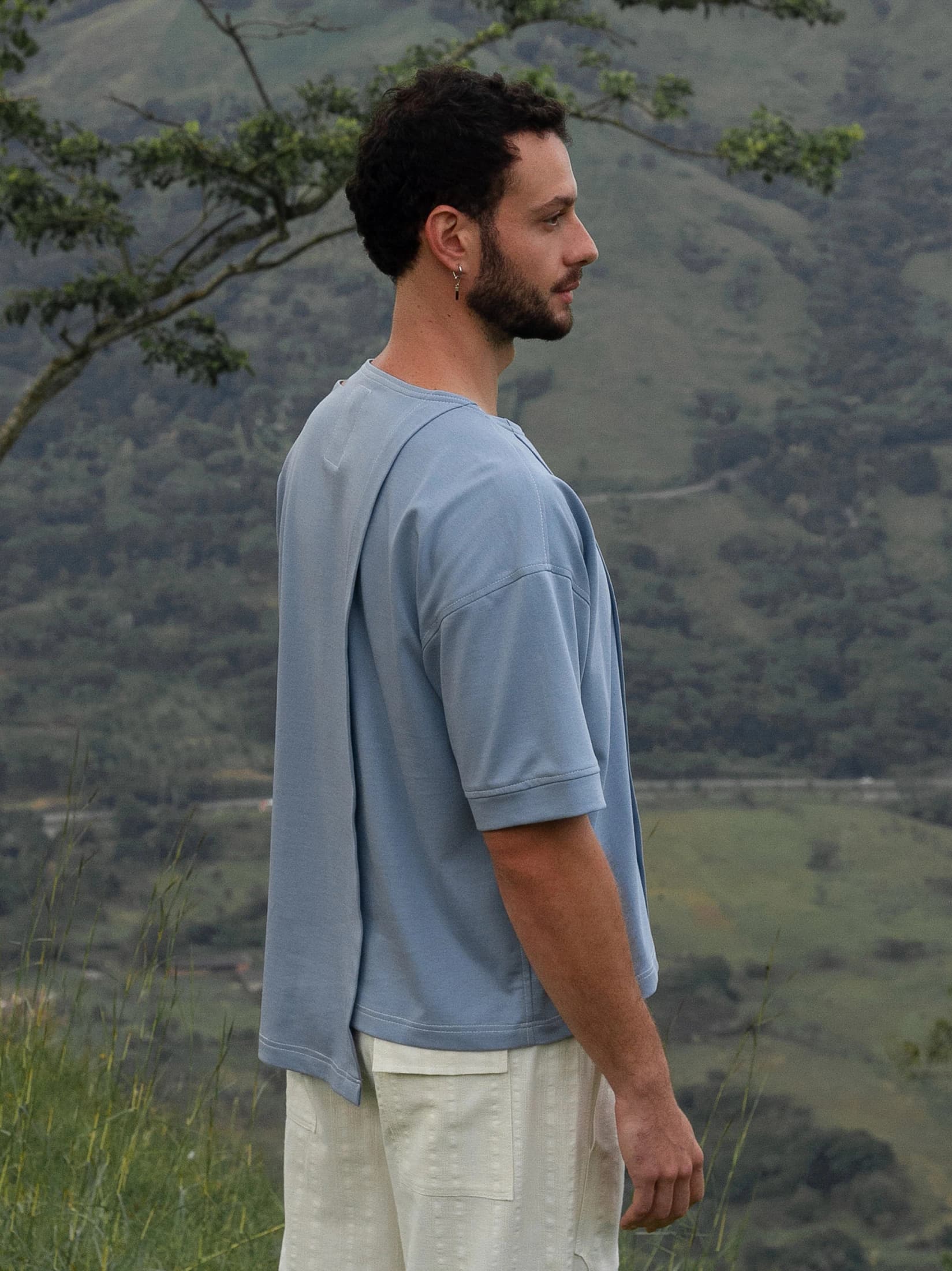 Camiseta Azul en Algodón Cuello Redondo - imagen 2