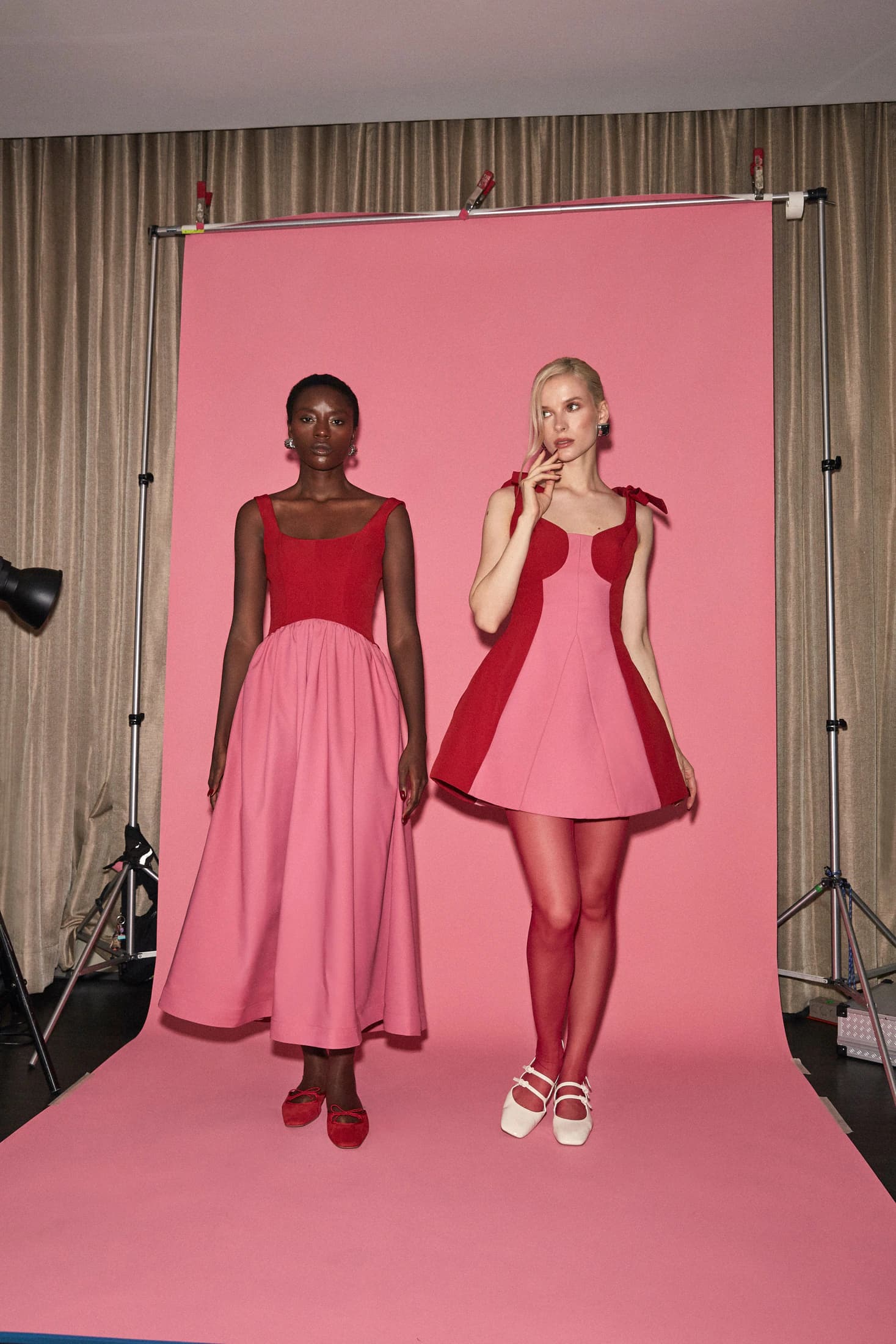 Ladyswan Midi Dress - imagen 2
