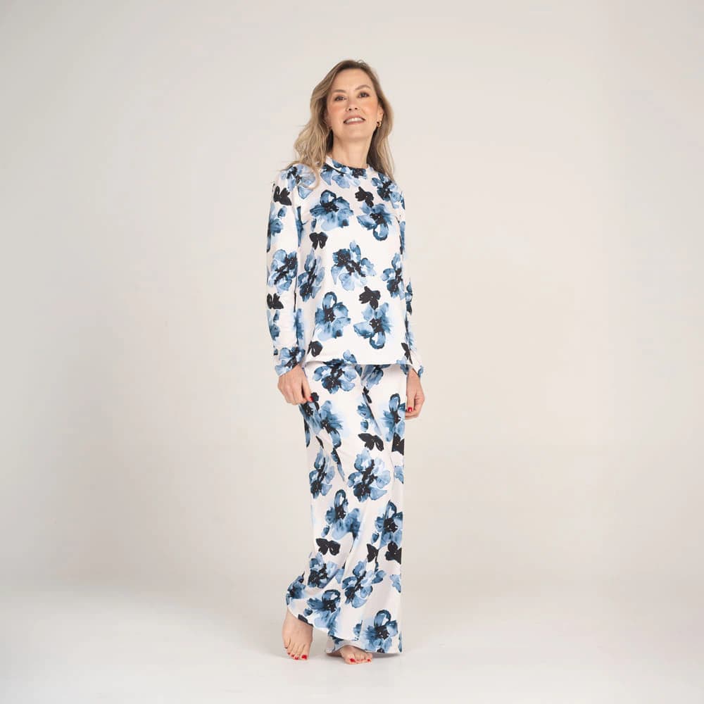Conjunto de Pijama Pantalón Largo Pétalos. - imagen 1