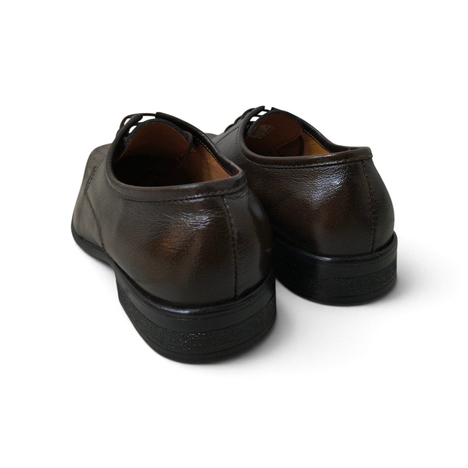 Zapatos cafés clásicos - imagen 5