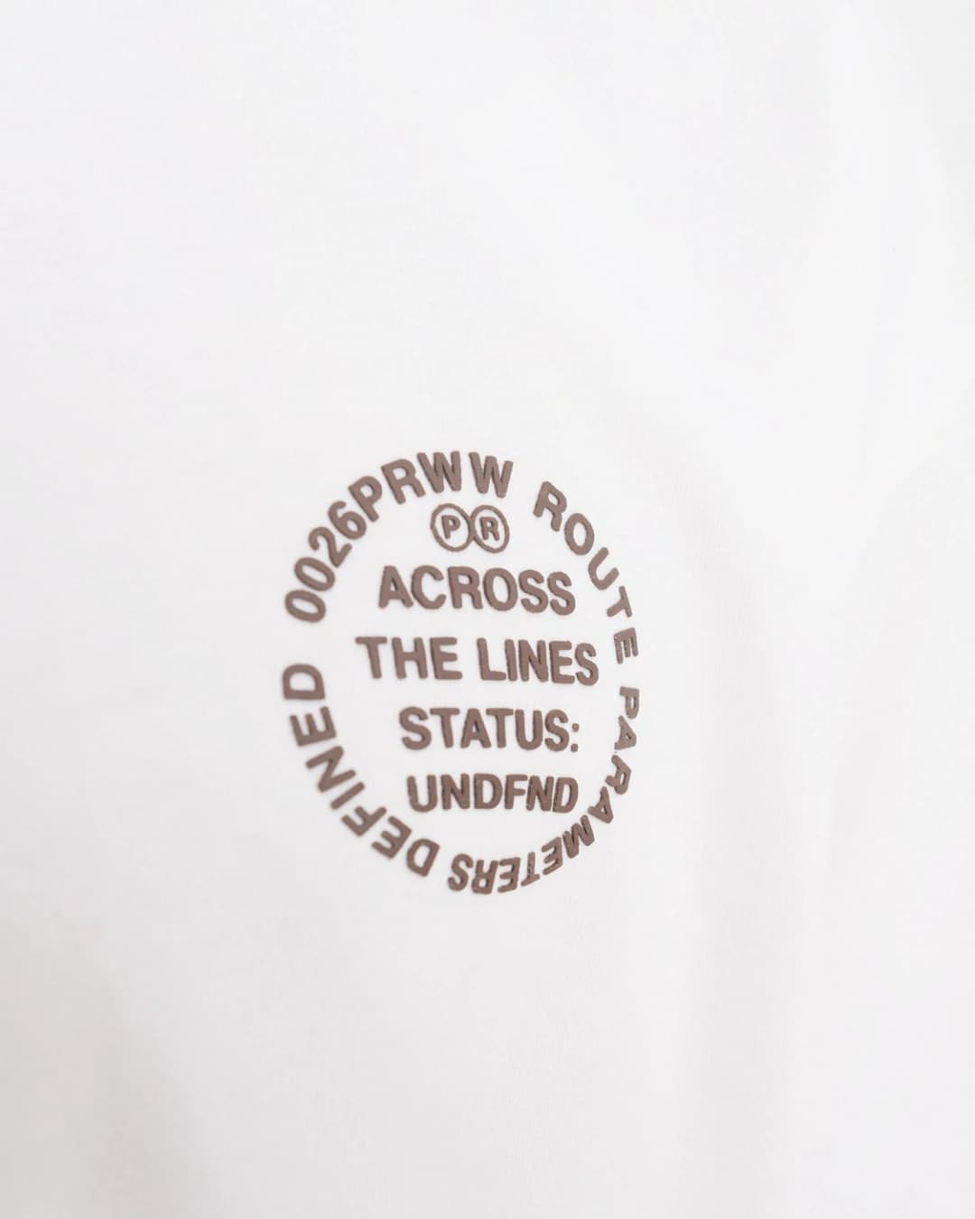 ACROSS THE LINES WHITE KEY T-SHIRT - imagen 4