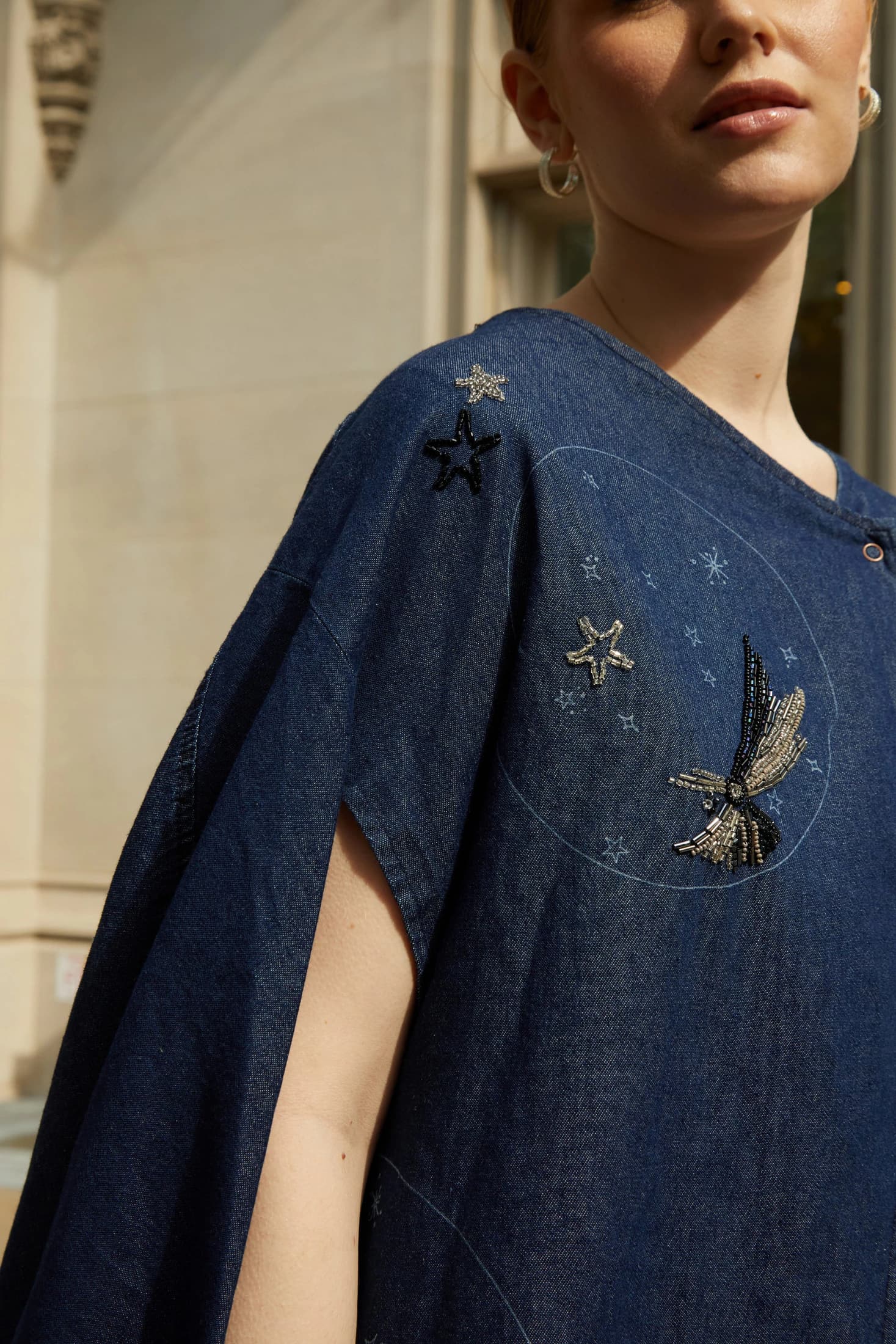 Kosmika Cape - imagen 3