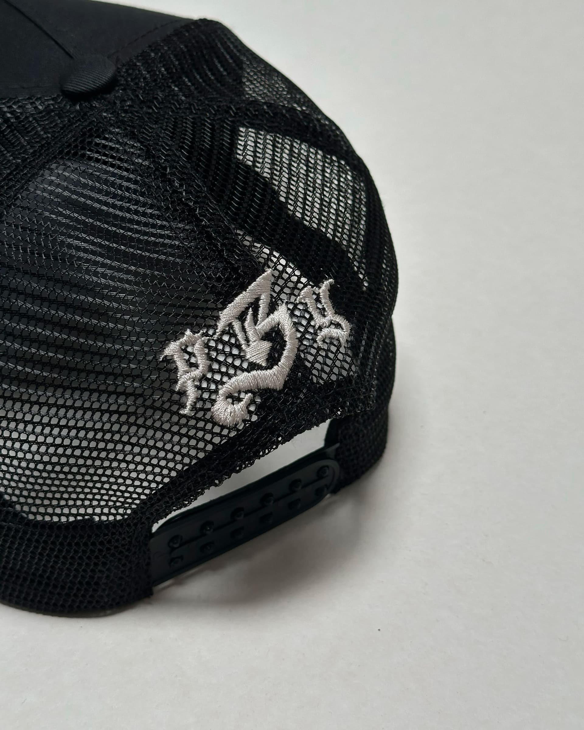 Gorra Trucker Blessd Ft Pitbullying - imagen 3