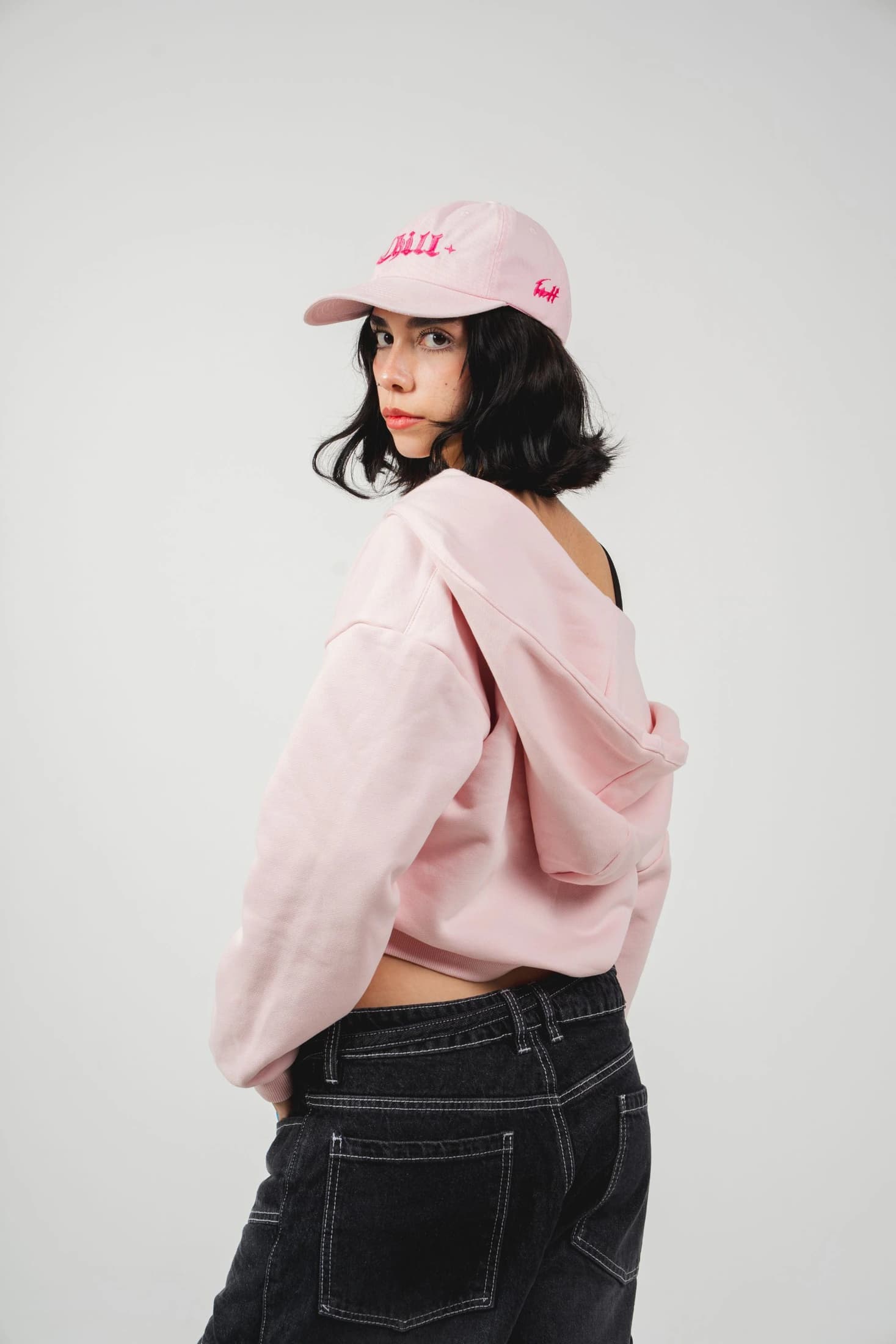 Hoodie femenino chill pink - imagen 4