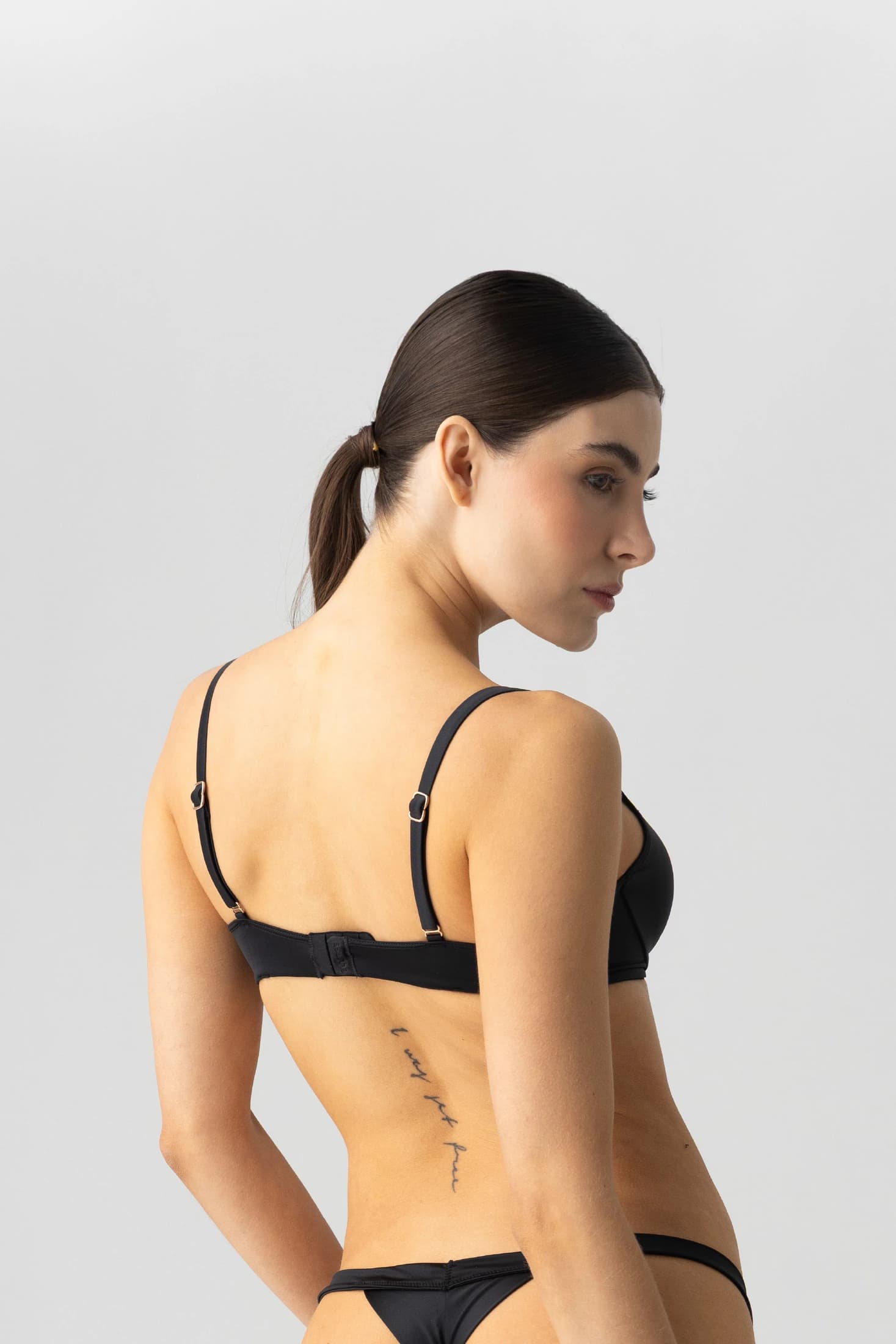 BRASIER ELLIPSE CON ARO INVISIBLE GLOWY & SILKY NEGRO - imagen 2
