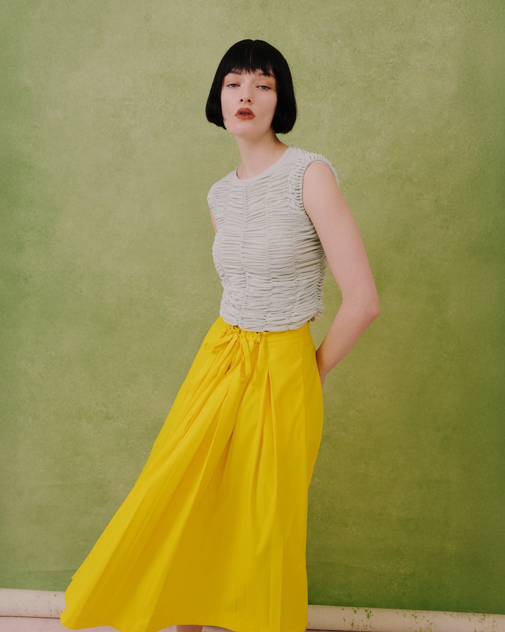 Gathered-Waist Pleated Midi Skirt - imagen 6