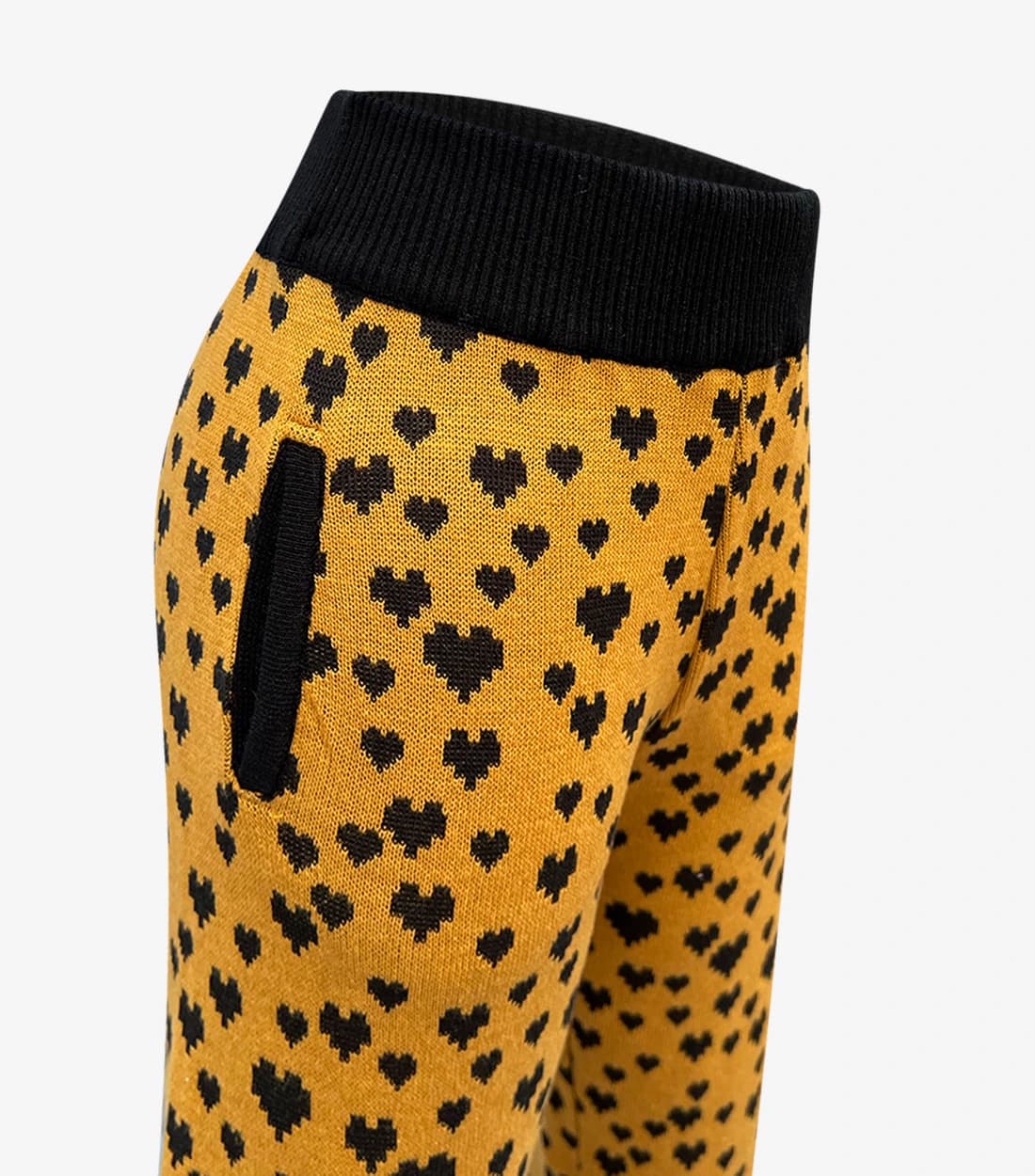 Pantalon CuoreBeat Mostaza Recto. - imagen 1