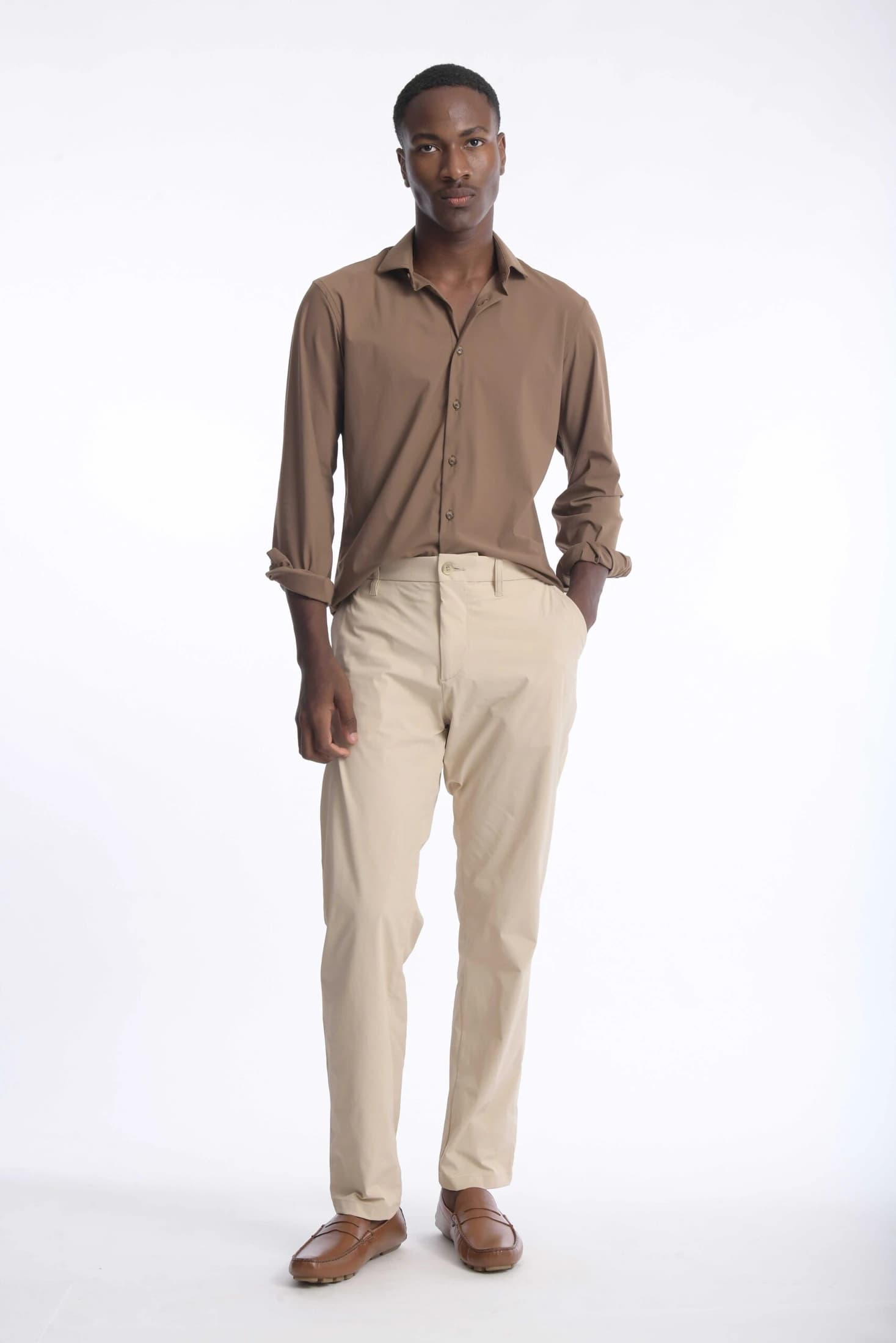 Pantalón Smart Tech Beige
