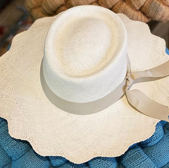 Flower hat - imagen 3