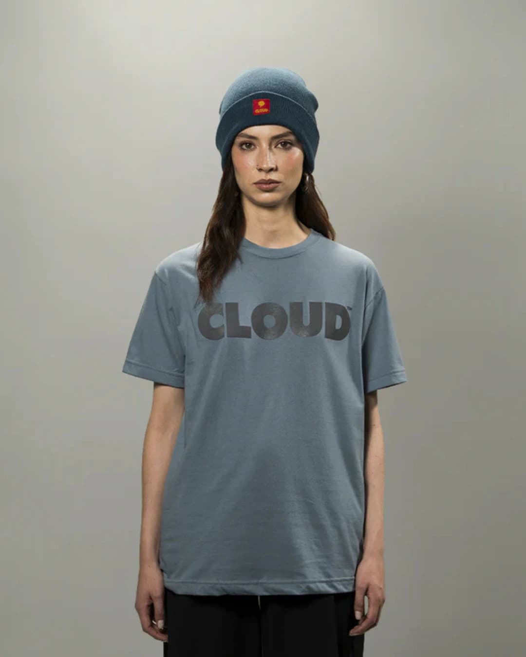 CAMISETA BLOCK GRIS SOBRE GRIS REGULAR FIT - imagen 3