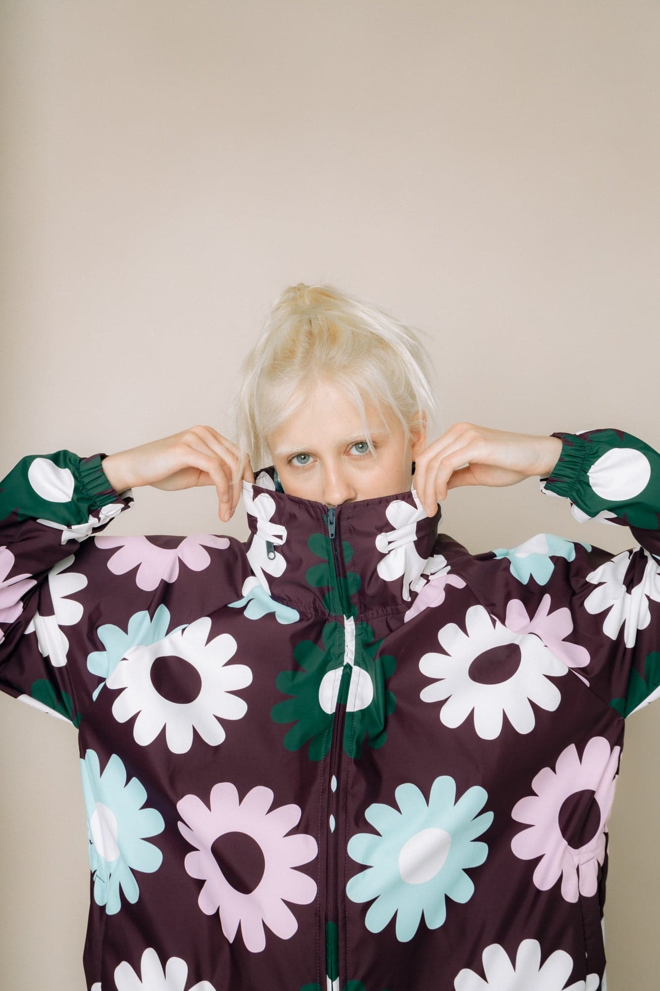 ROMPEVIENTOS OVERSIZE PETAL PLOP - imagen 2