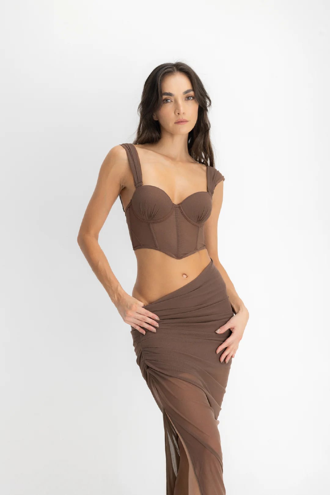 SET CROP TOP, FALDA & PANTY AISA ESPRESSO - imagen 6