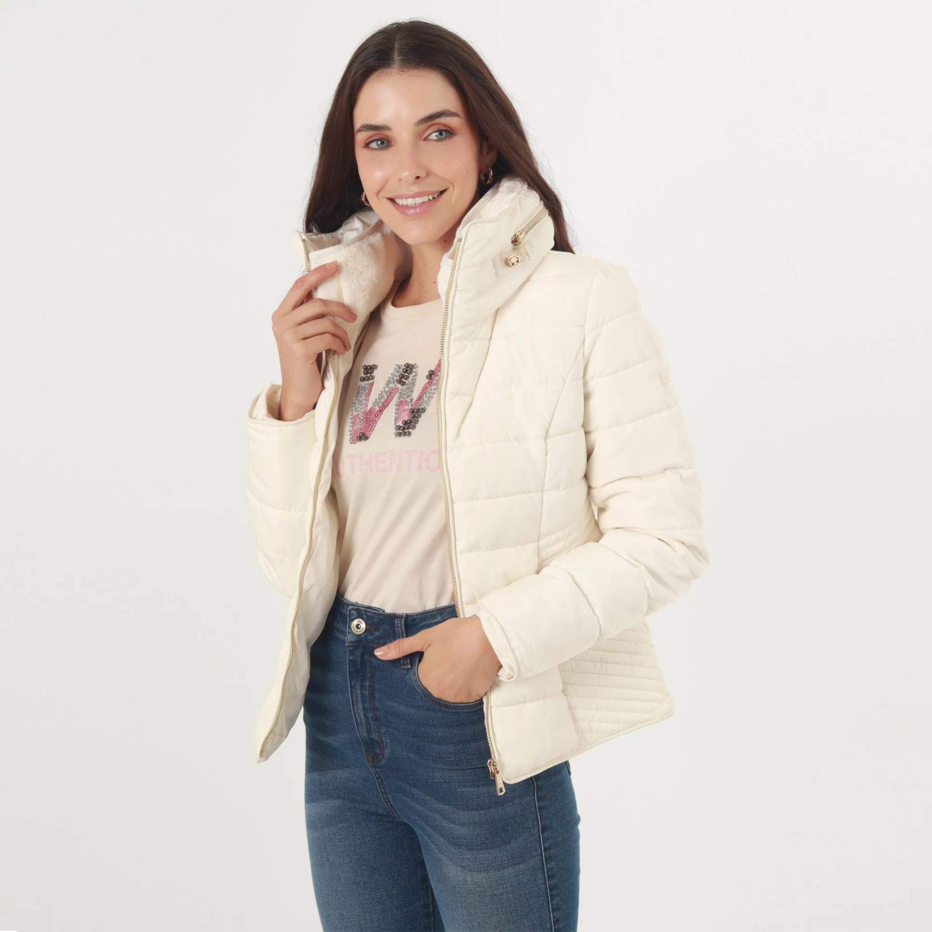 Chaqueta acolchada cuello alto con capucha interna - imagen 43