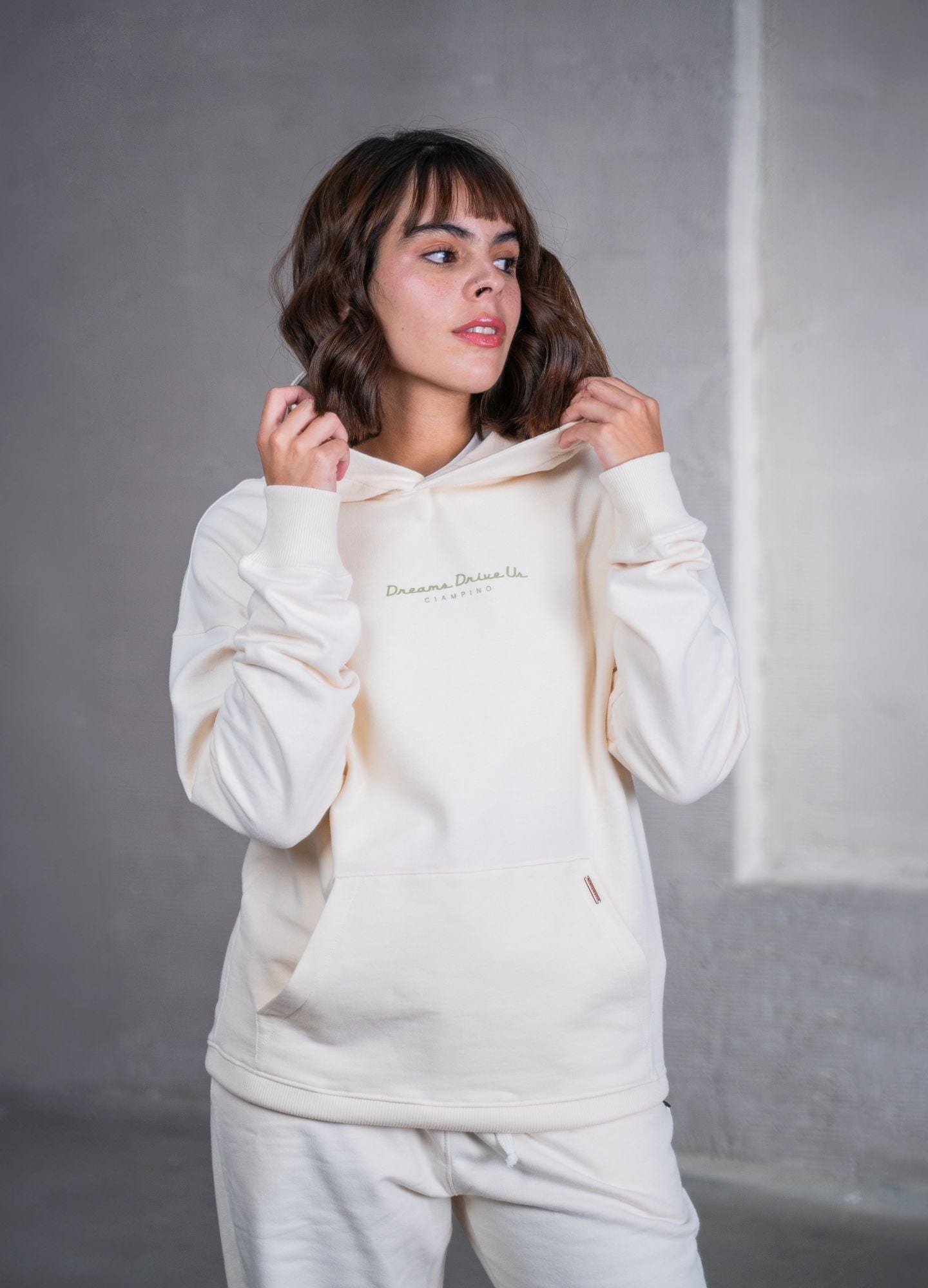 Hoodie Dreams - Crema - imagen 1