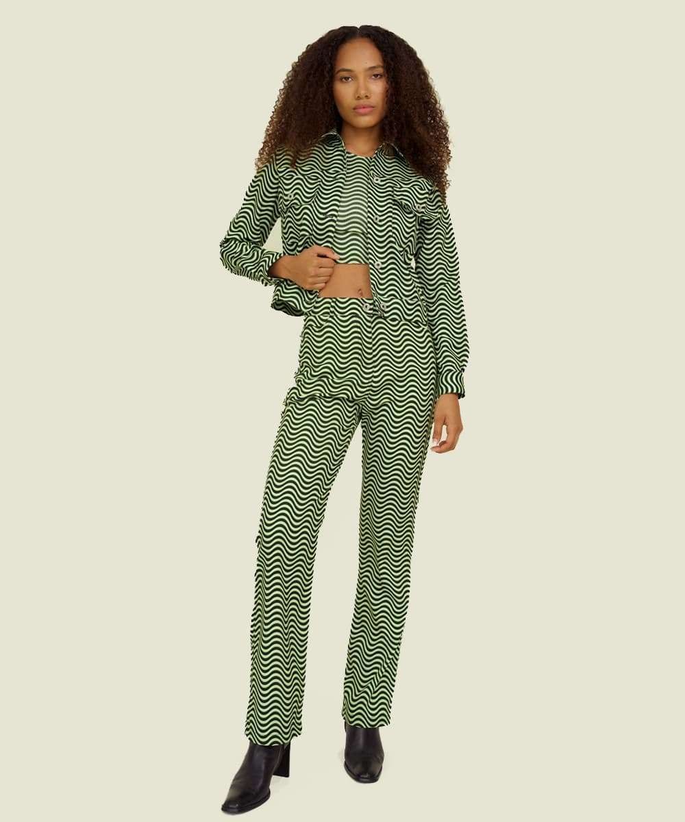 Classic Jacket in Far-Out Green - imagen 3