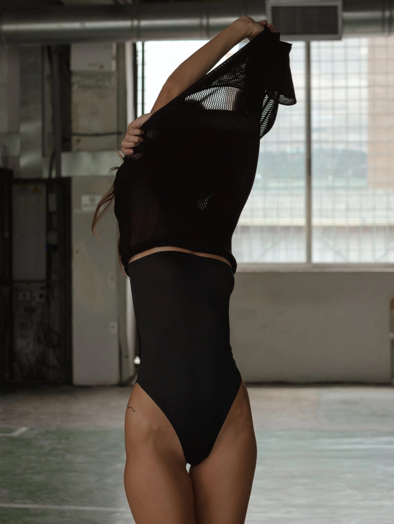 STRAPLESS BODYSUIT KNIT DRESS - BLACK - imagen 9