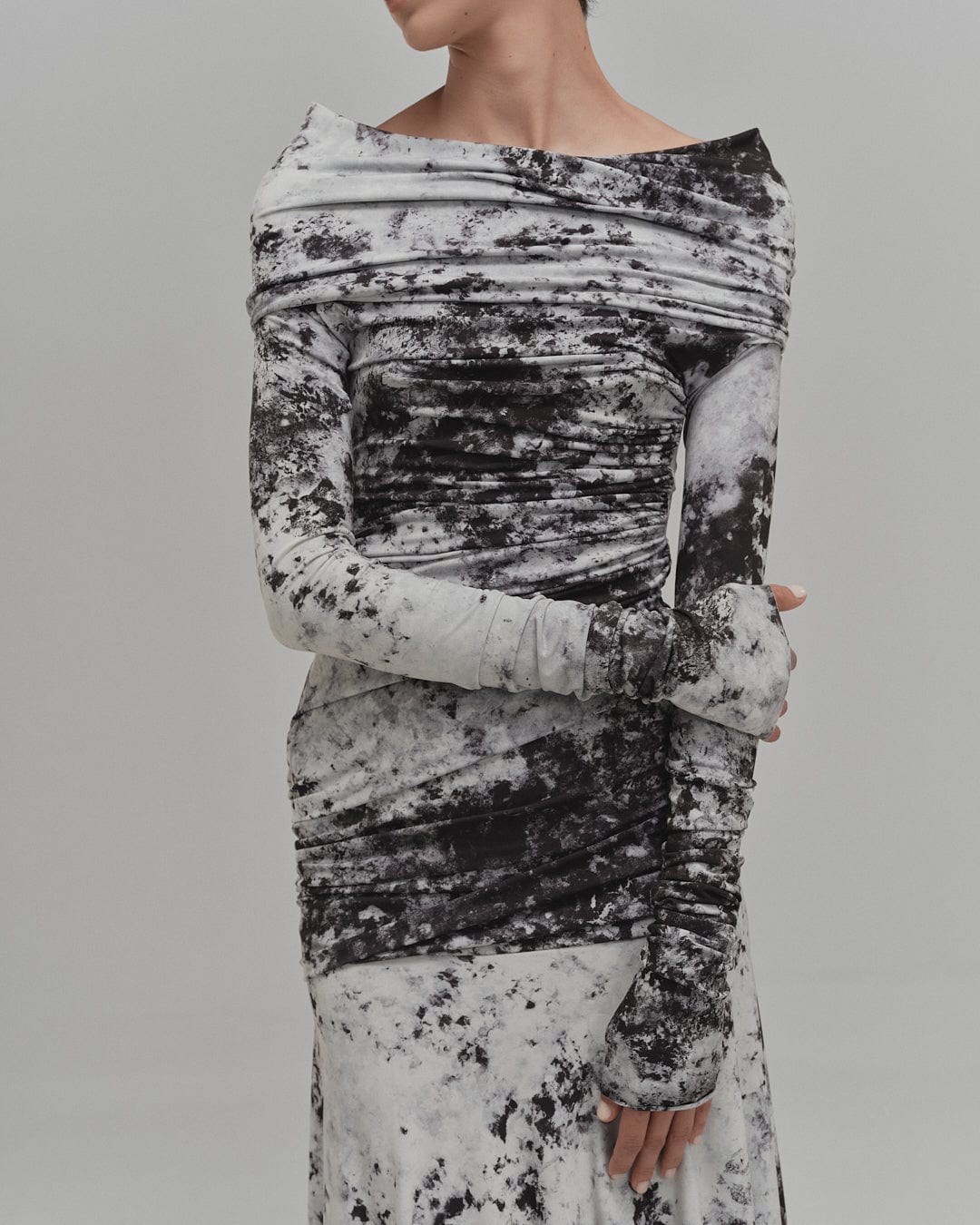 "VINCA" MIDI DRESS - imagen 5