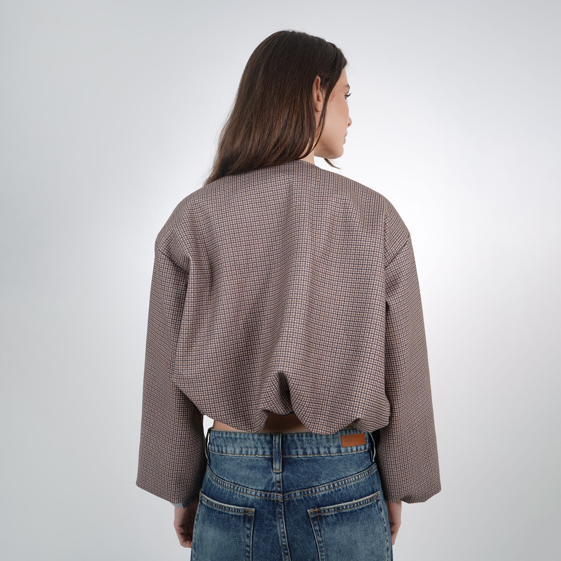 Chaqueta bomber estampado cuadros cuello redondo - imagen 10