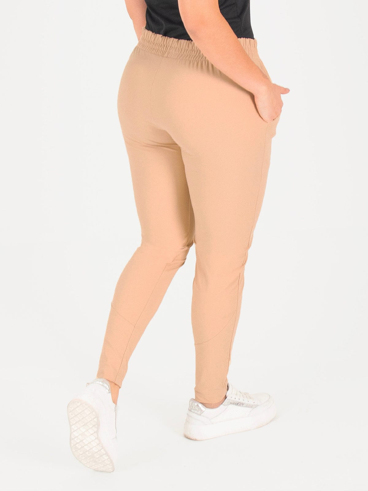 jogger grinu sorona beige oscuro - imagen 2
