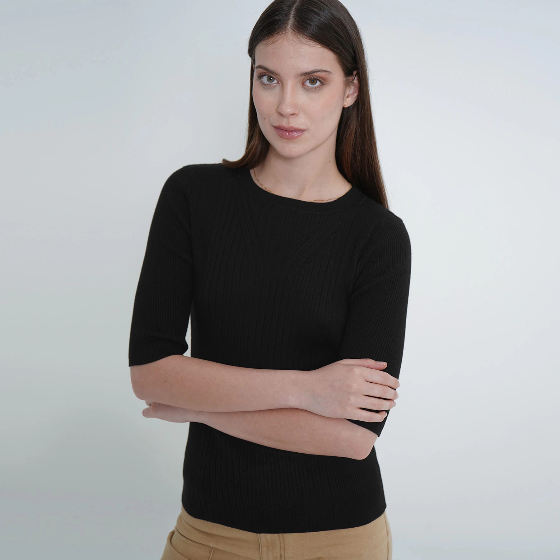 Sweater Cuello Redondo Manga Corta - imagen 3