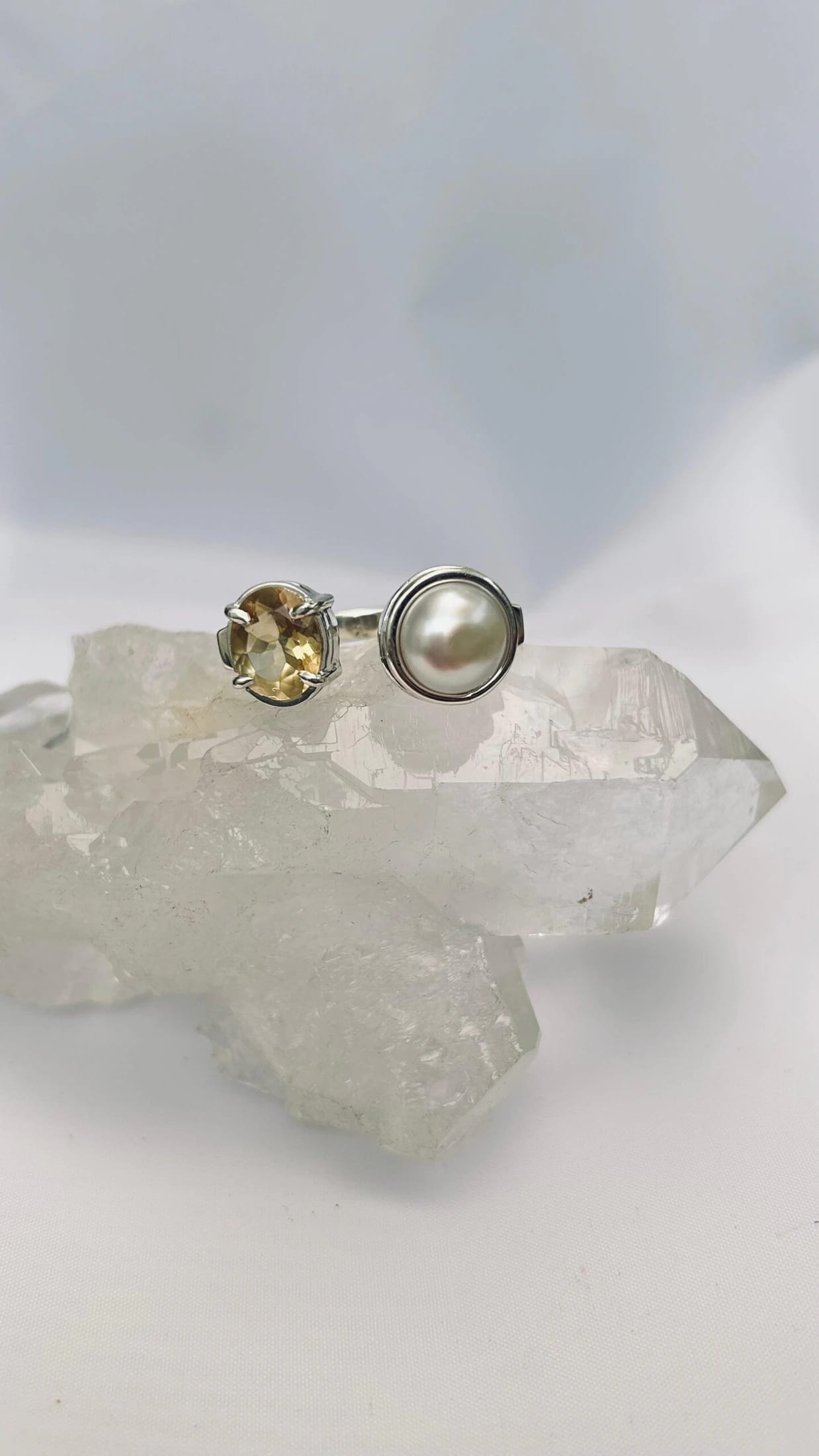 Anillo Doble Citrino y Perla Mediano Colección Armonía Dual - imagen 6