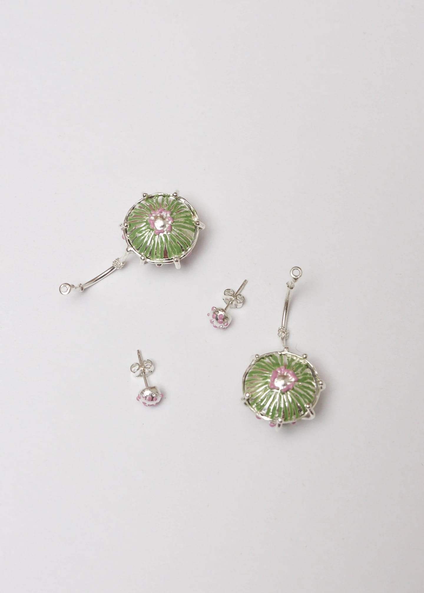 Aretes maxi sombrerito pistacho lila - imagen 4