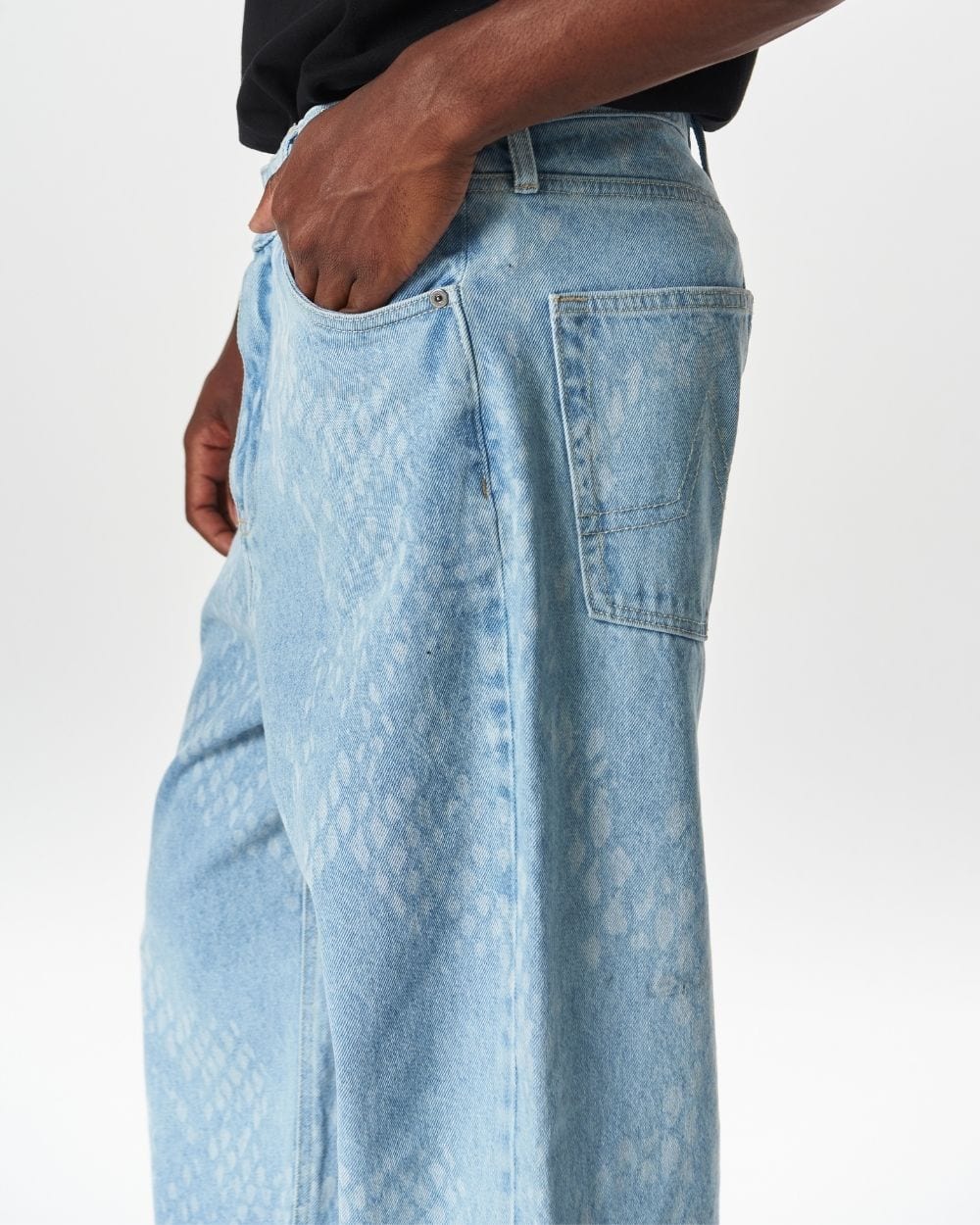 SNAKE SKIN PANTS - imagen 6