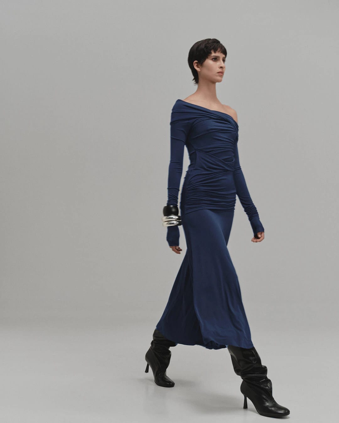 "VINCA" MIDI DRESS - imagen 4