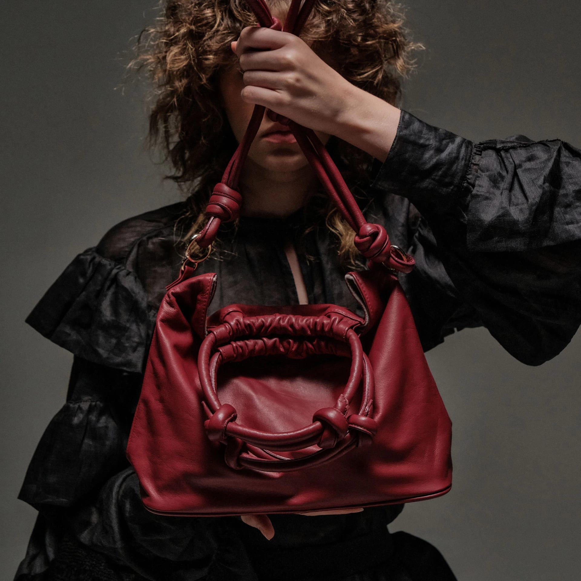 Alocasia Bag Cereza - imagen 4