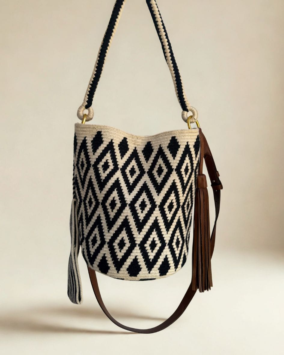 Caney Large Bucket Bag - imagen 2