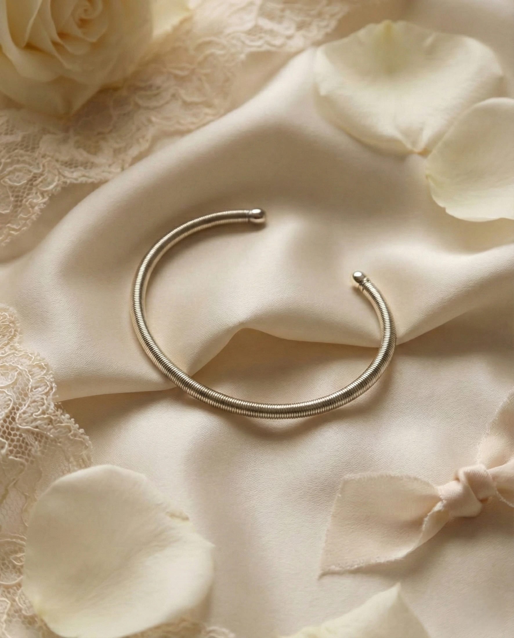 Clarte Gold Bangle - imagen 2