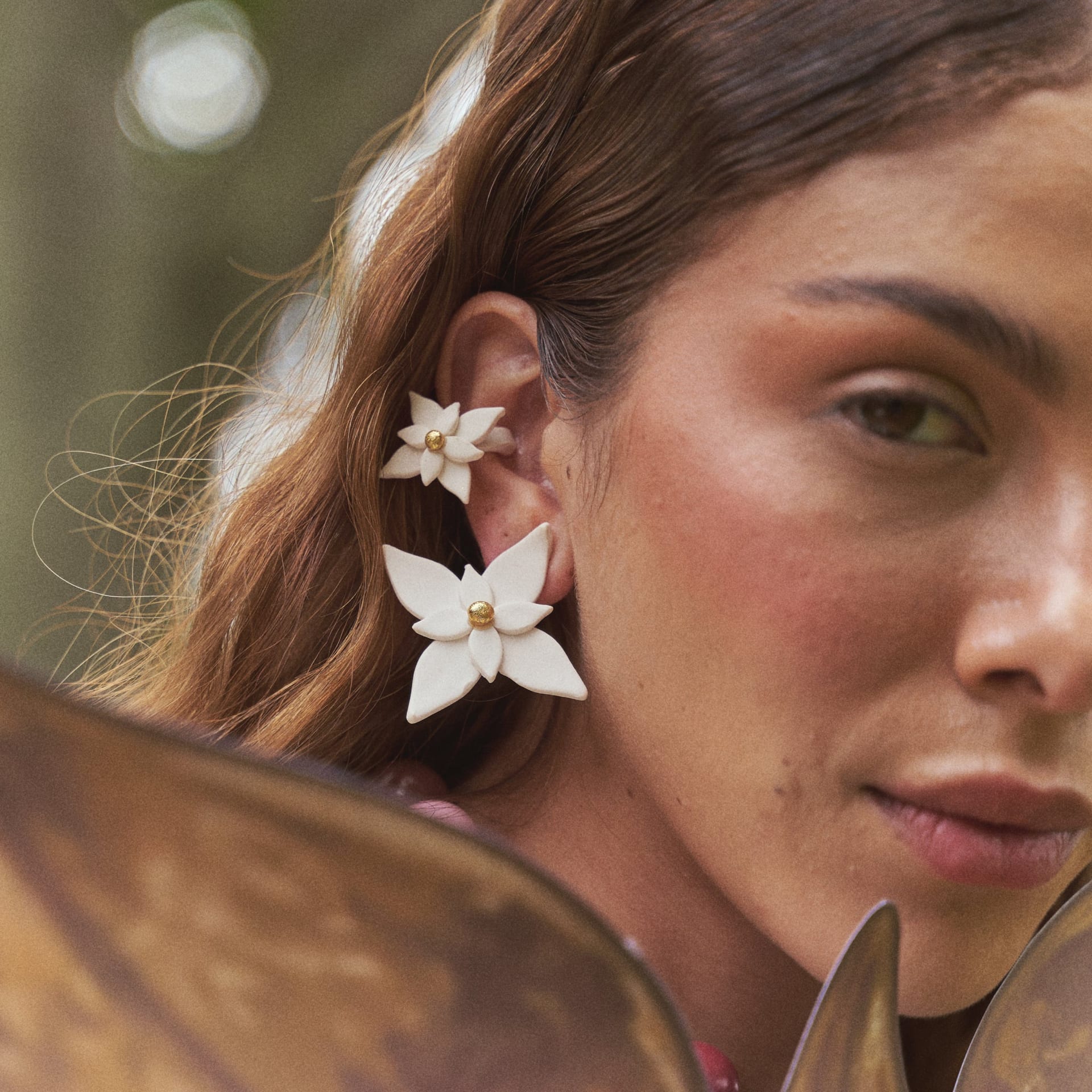 Earcuff Flor de Navidad - imagen 2