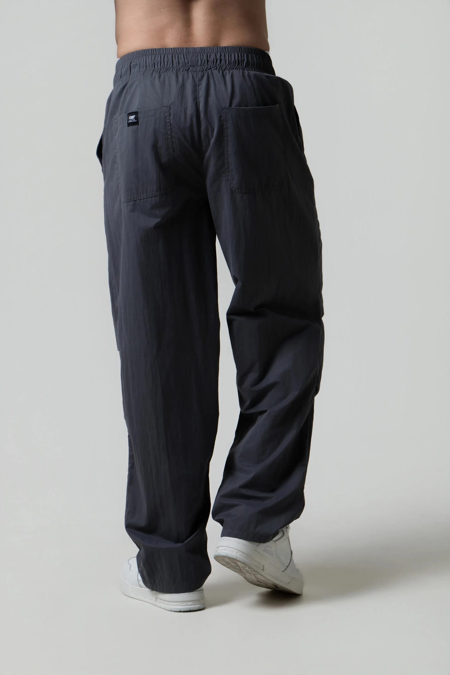 PANTALON JOGG COLOR GRIS OSCURO - imagen 3