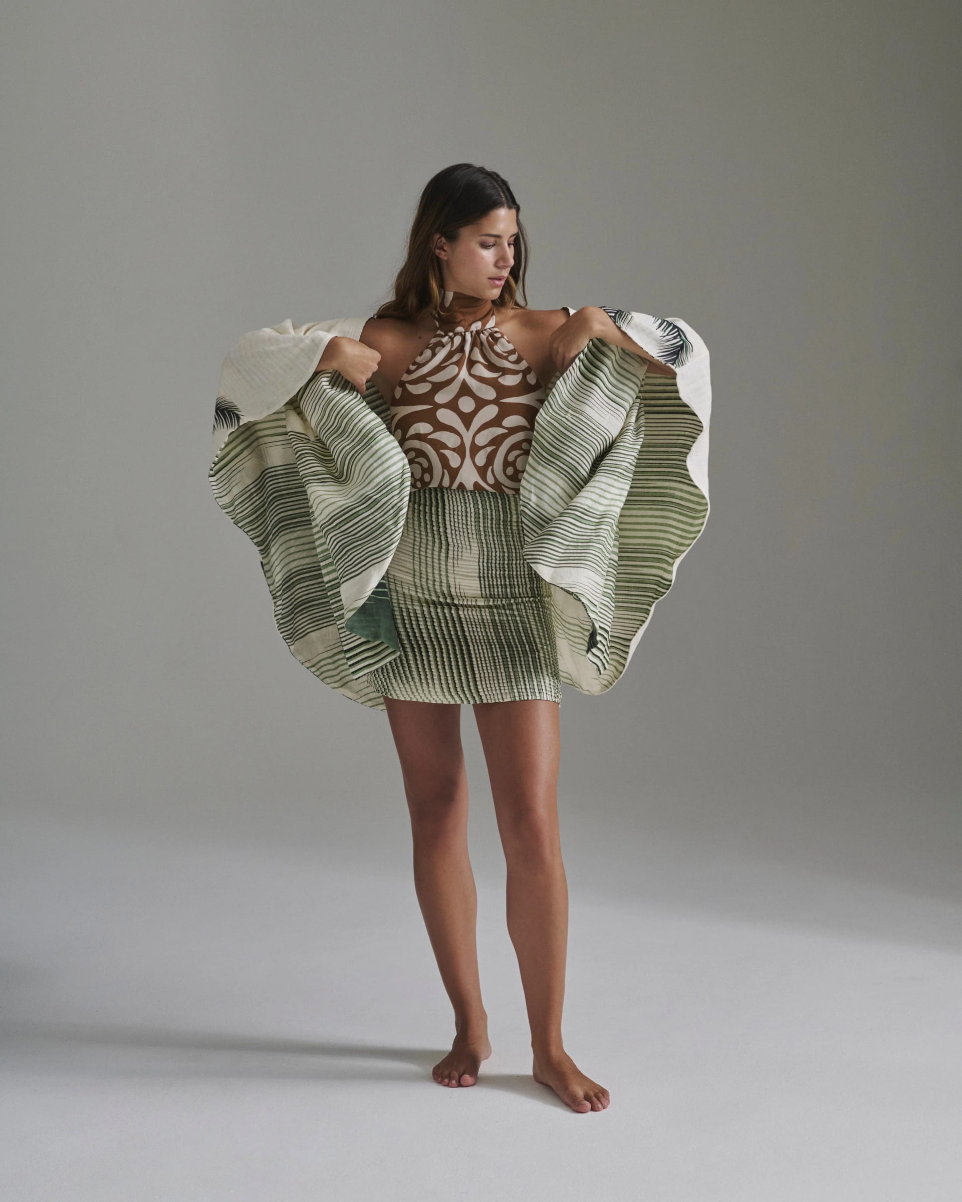 Bianca Pleated Linen Mini Skirt / Green Stripes - imagen 4