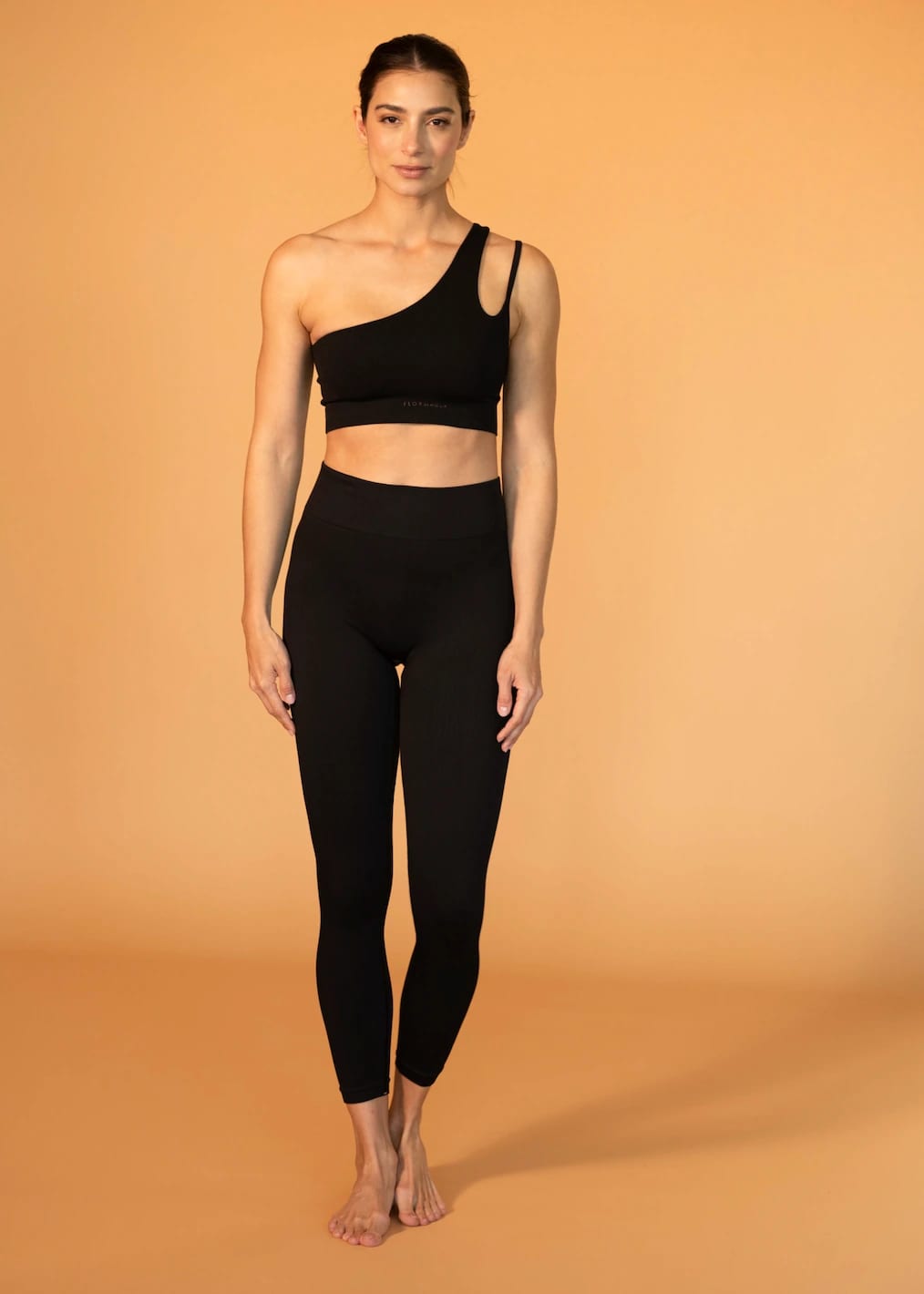 Top Elena One Shoulder Negro - imagen 3