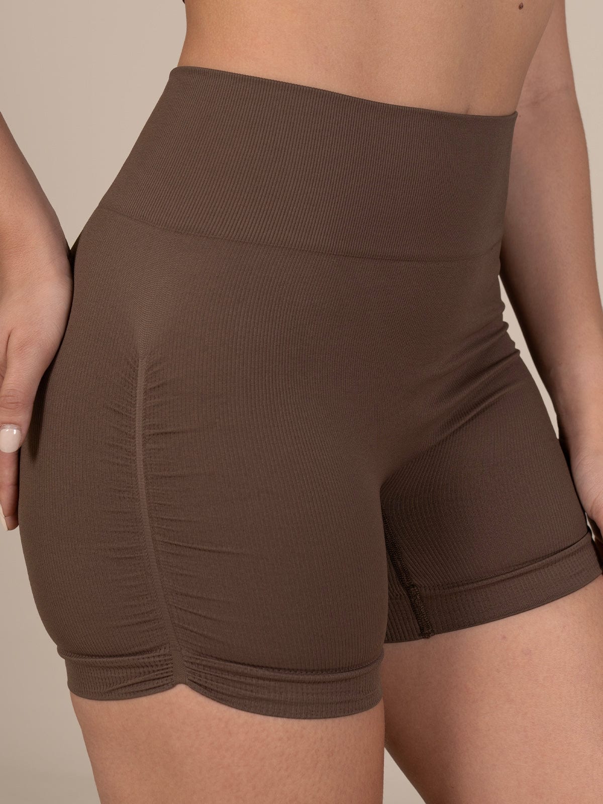 Talia short set seamless cafe - imagen 6