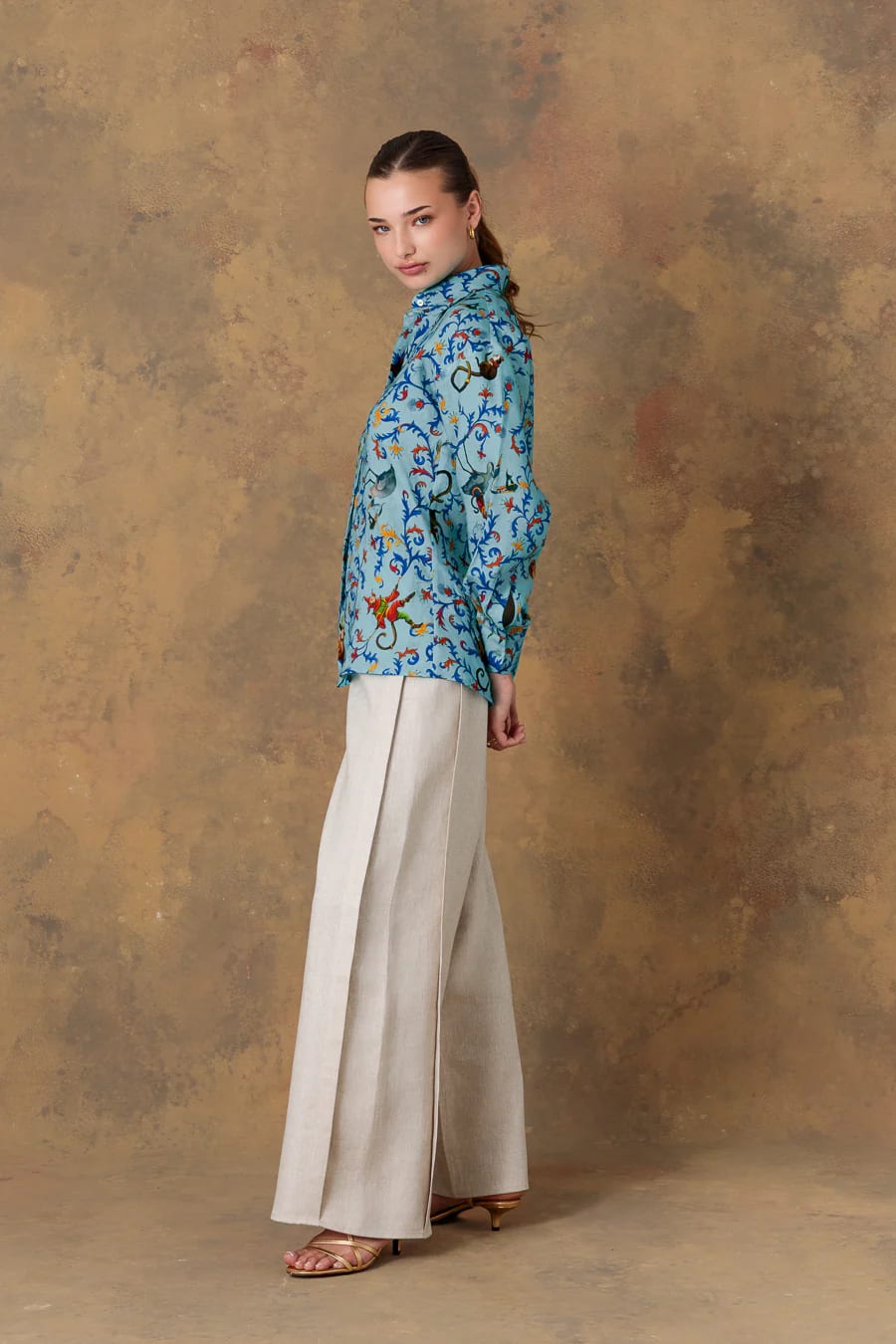 Women's shirt linen delphos turquoise - imagen 3