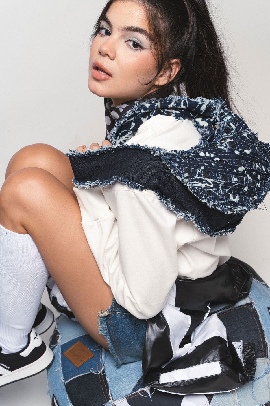 Denim Baguette Bag - imagen 4