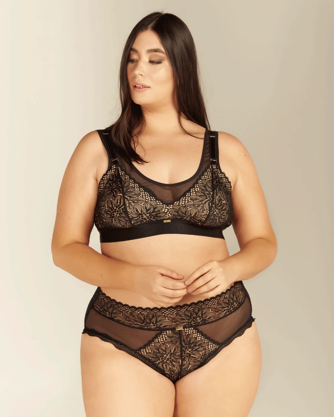 Panty cachetero tiro alto - ALMOND NEGRO - imagen 3