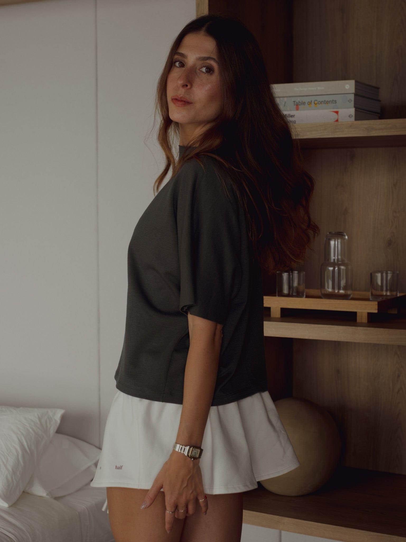 ONE HALF ROLLED SLEEVE T-SHIRT - GRAY - imagen 9