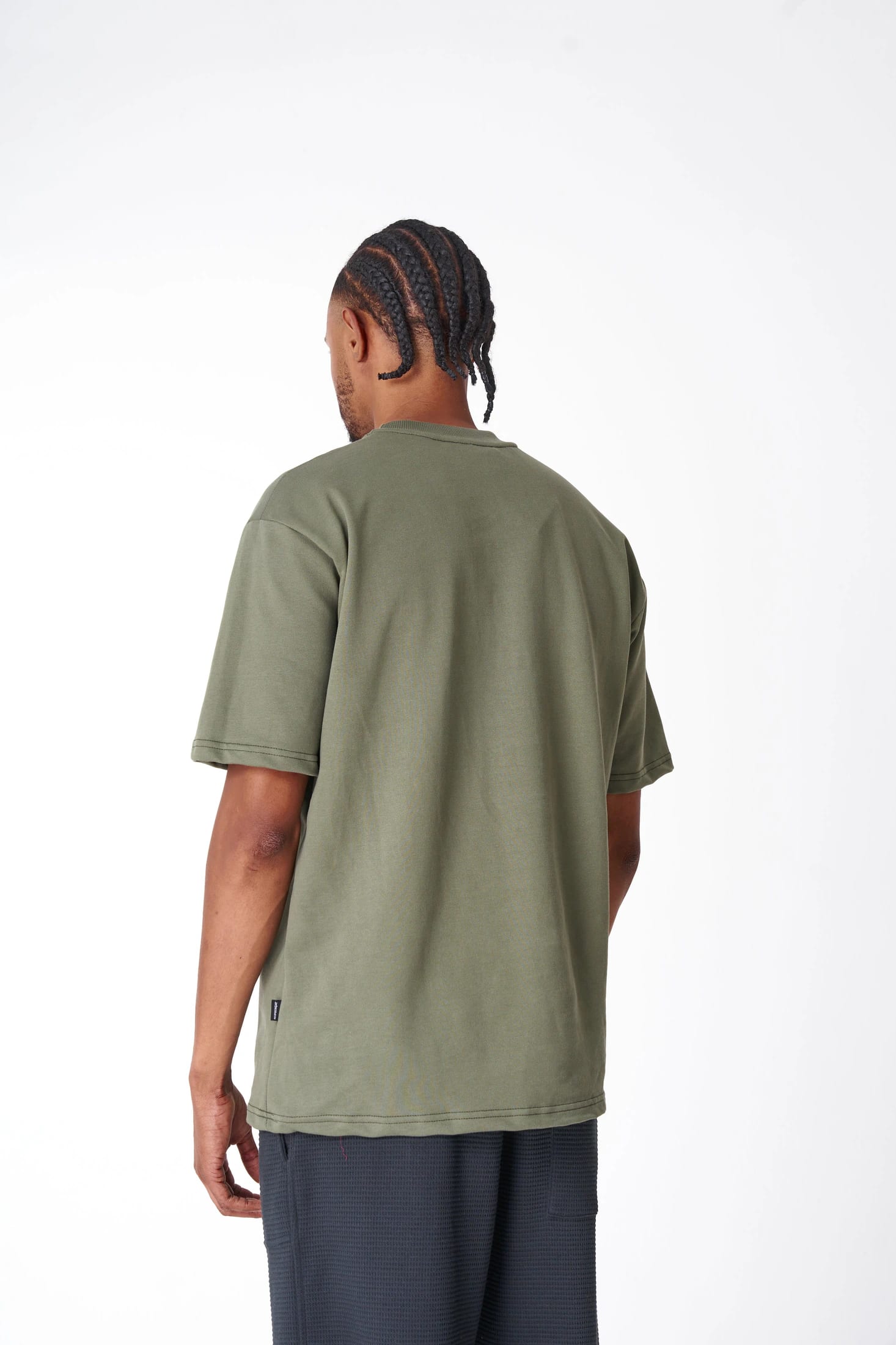 CAMISETA 300 GRAMOS 100% ALGODÓN VERDE MILITAR - imagen 2