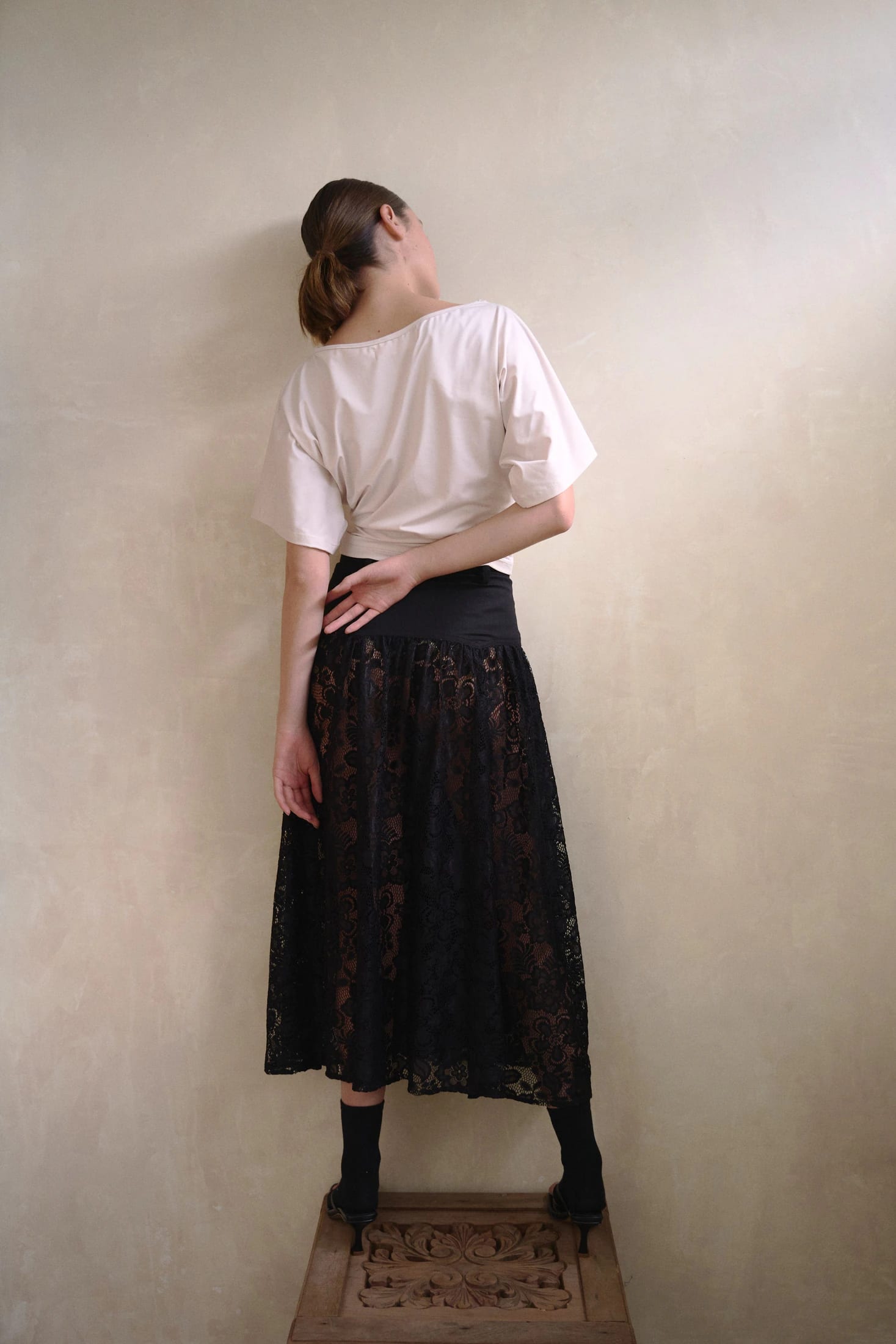 MIDNIGHT LACE SKIRT - imagen 5