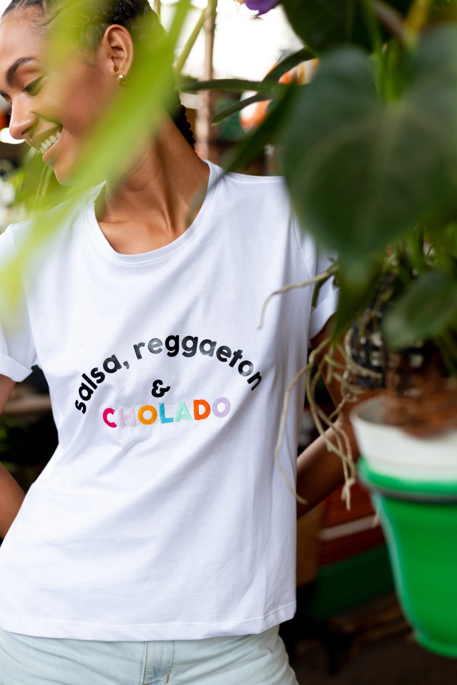 Salsa, Reggaeton & Cholado Embroidered Oversized Tee - imagen 2