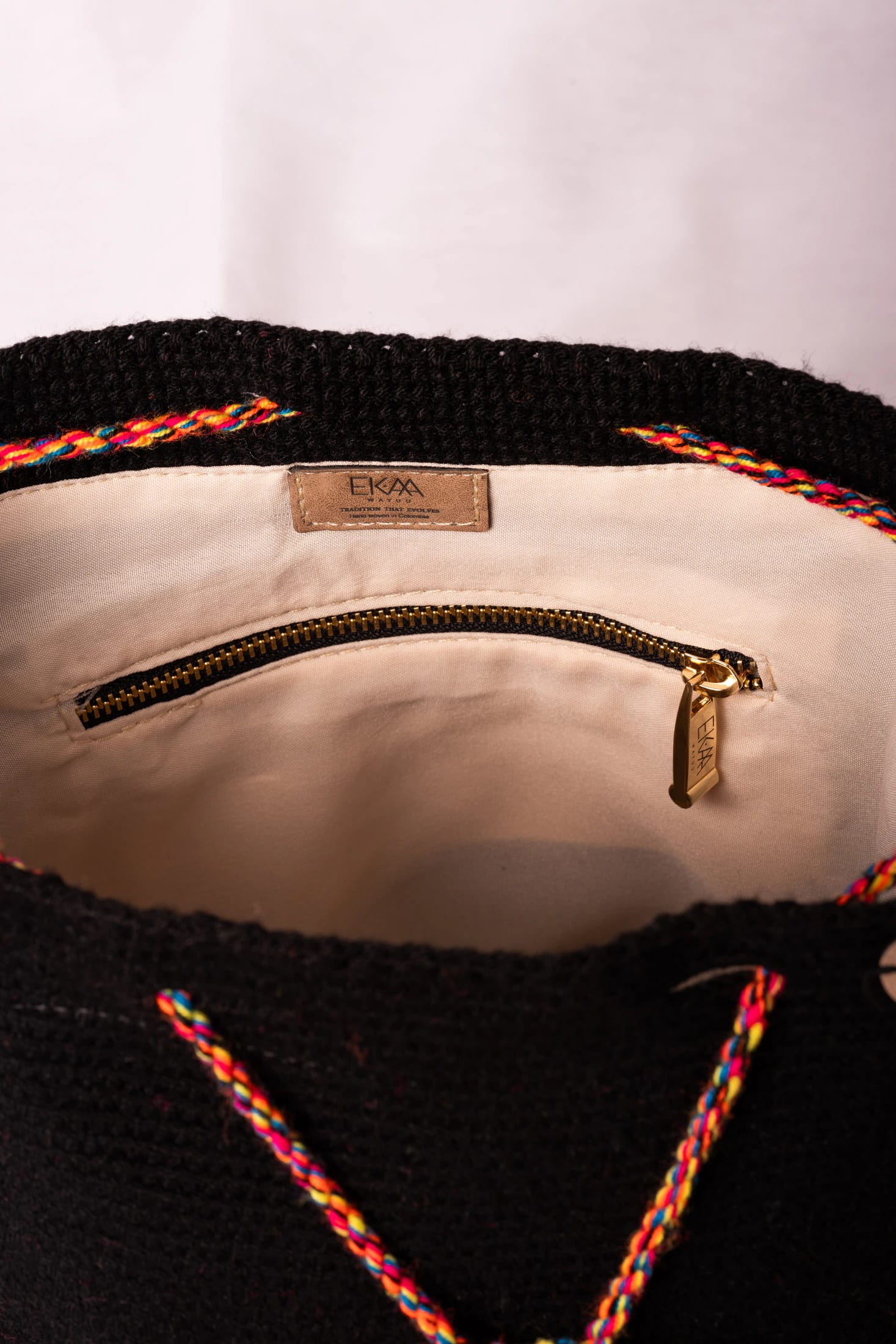 Mochila Cinco Borlas - imagen 15