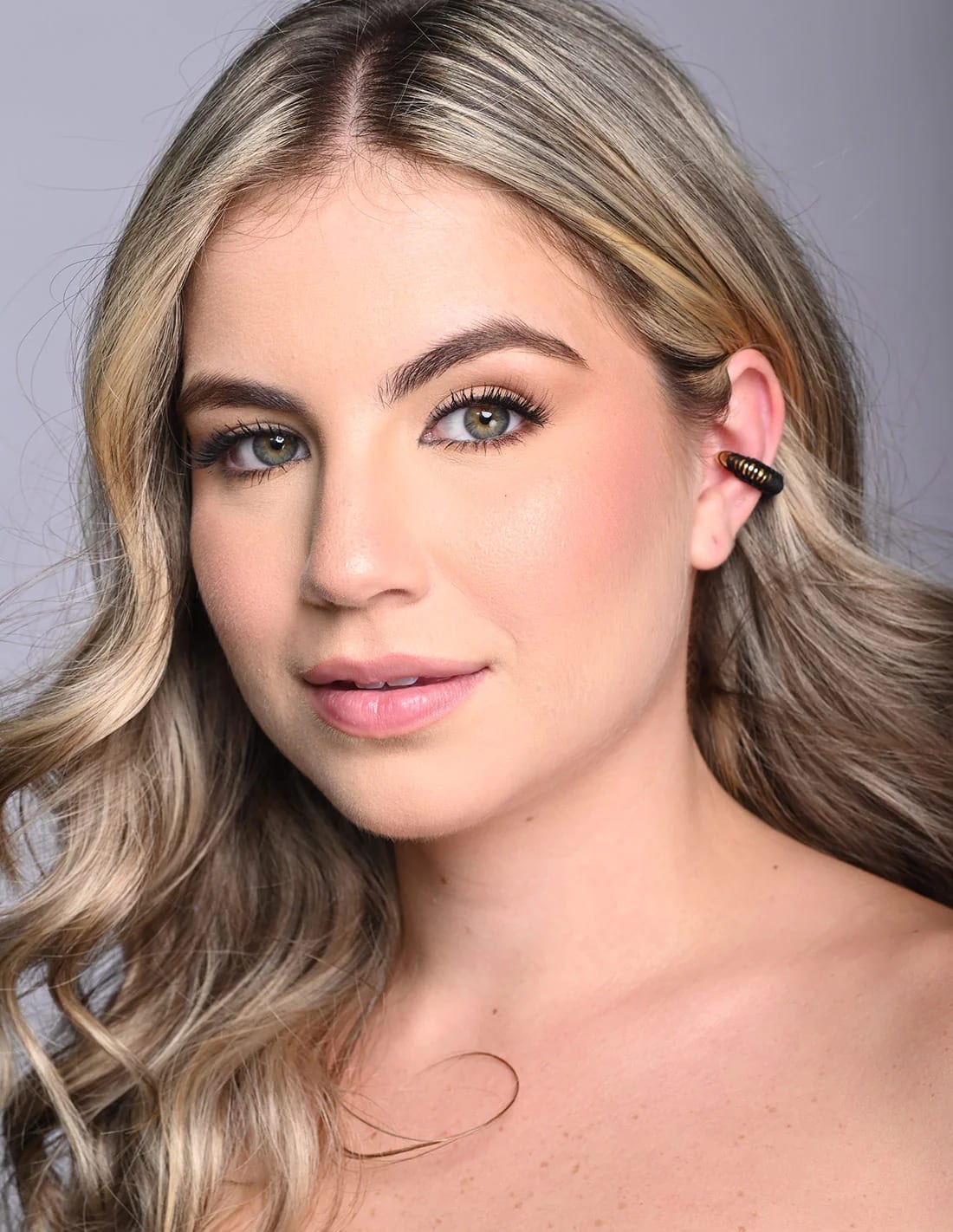 Ear Cuff Luna Llena Negro - imagen 2