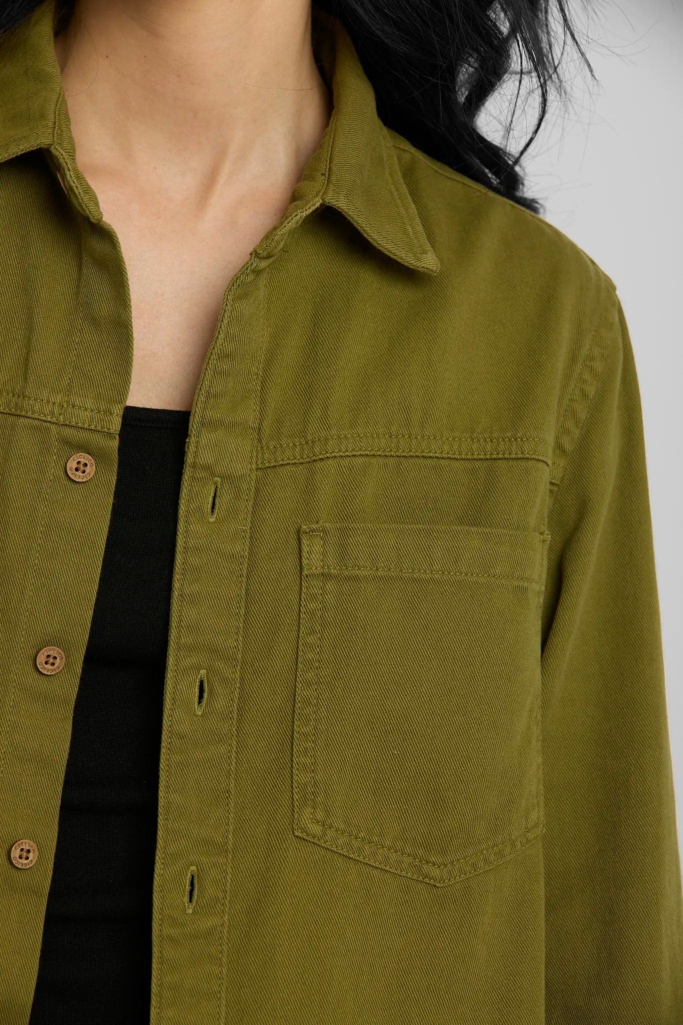 Sobrecamisa verde aceituna - imagen 8