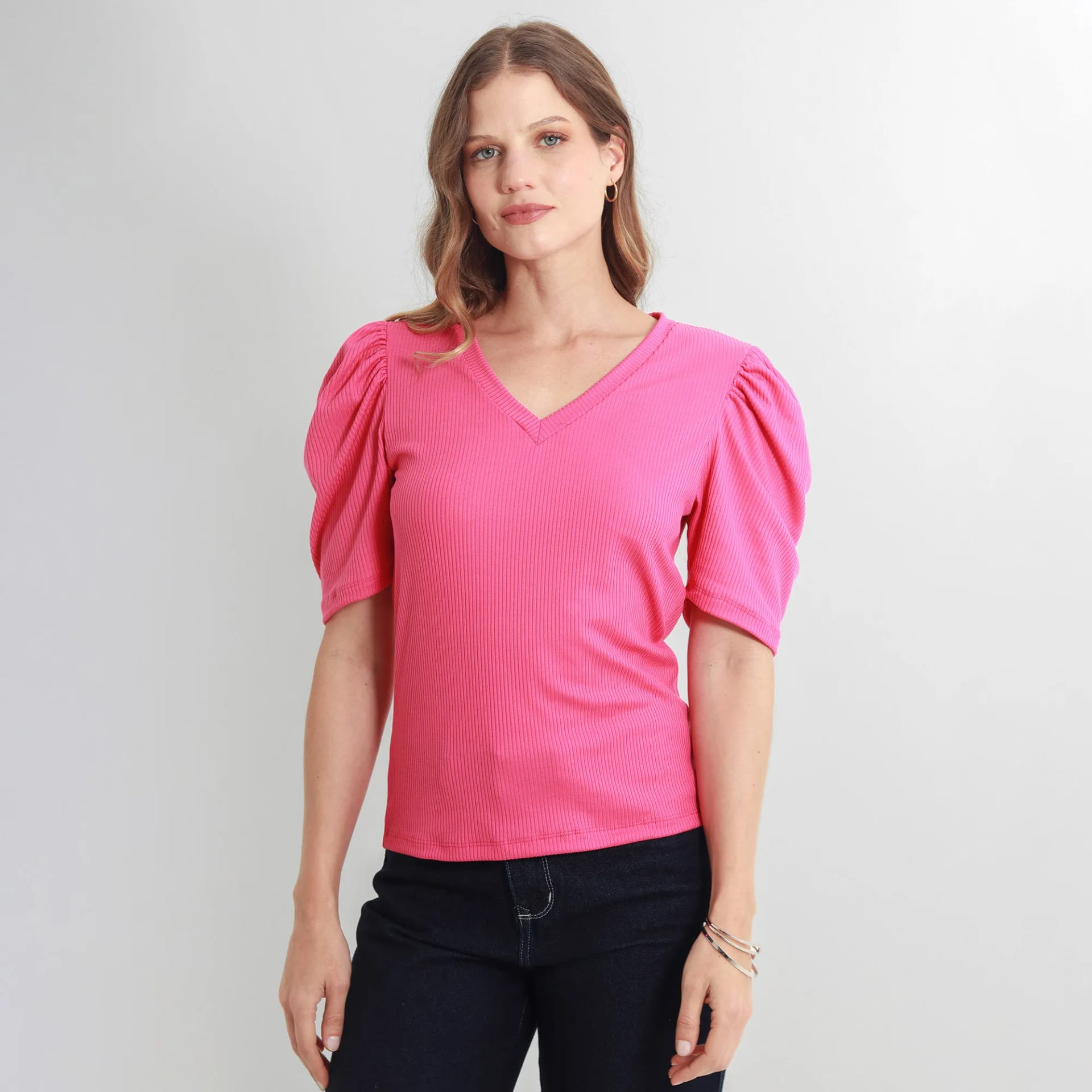 Camiseta Cuello V Manga Corta - imagen 11