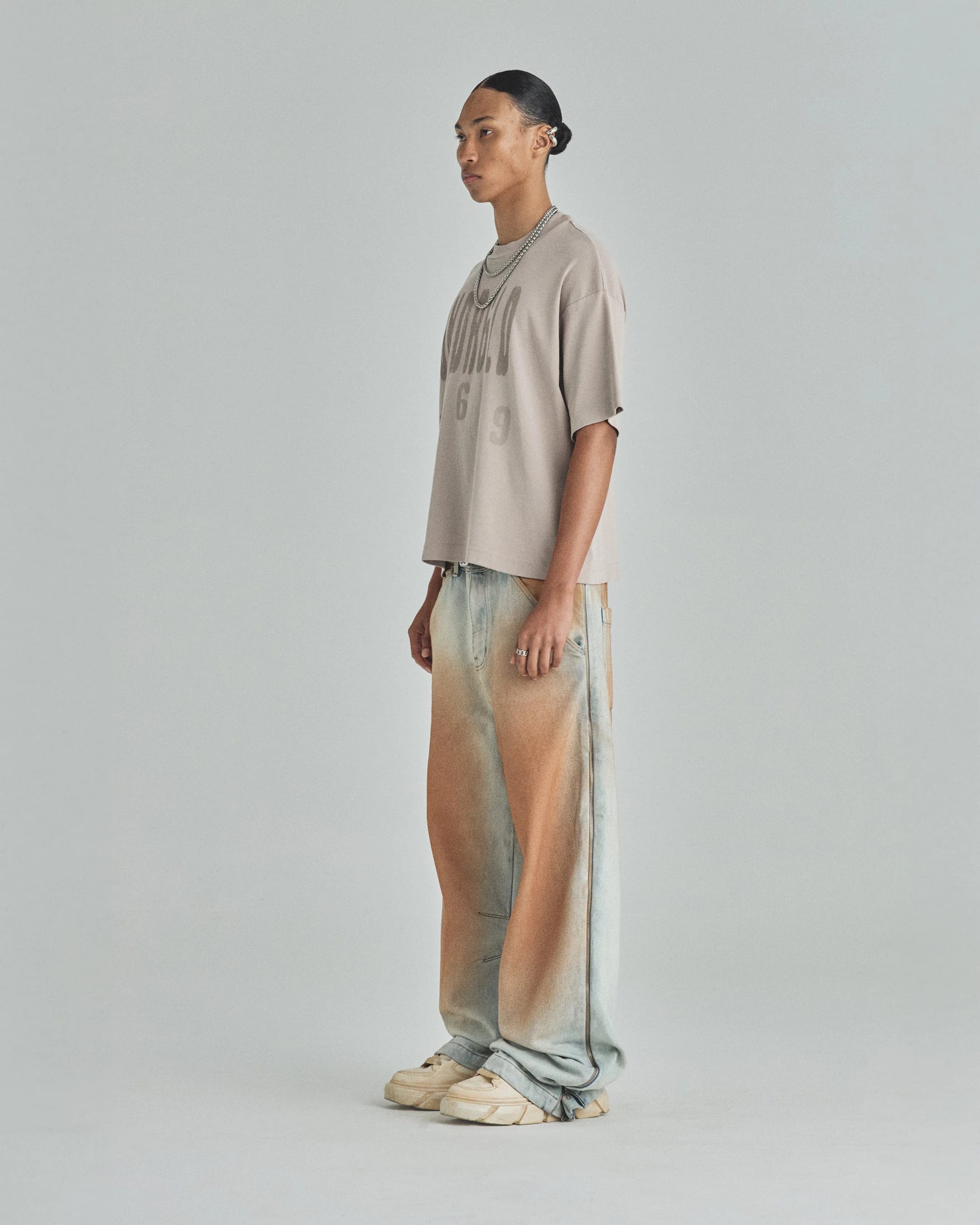 Spring UNDRGLD Boxy Fit Tshirt Cream - imagen 5