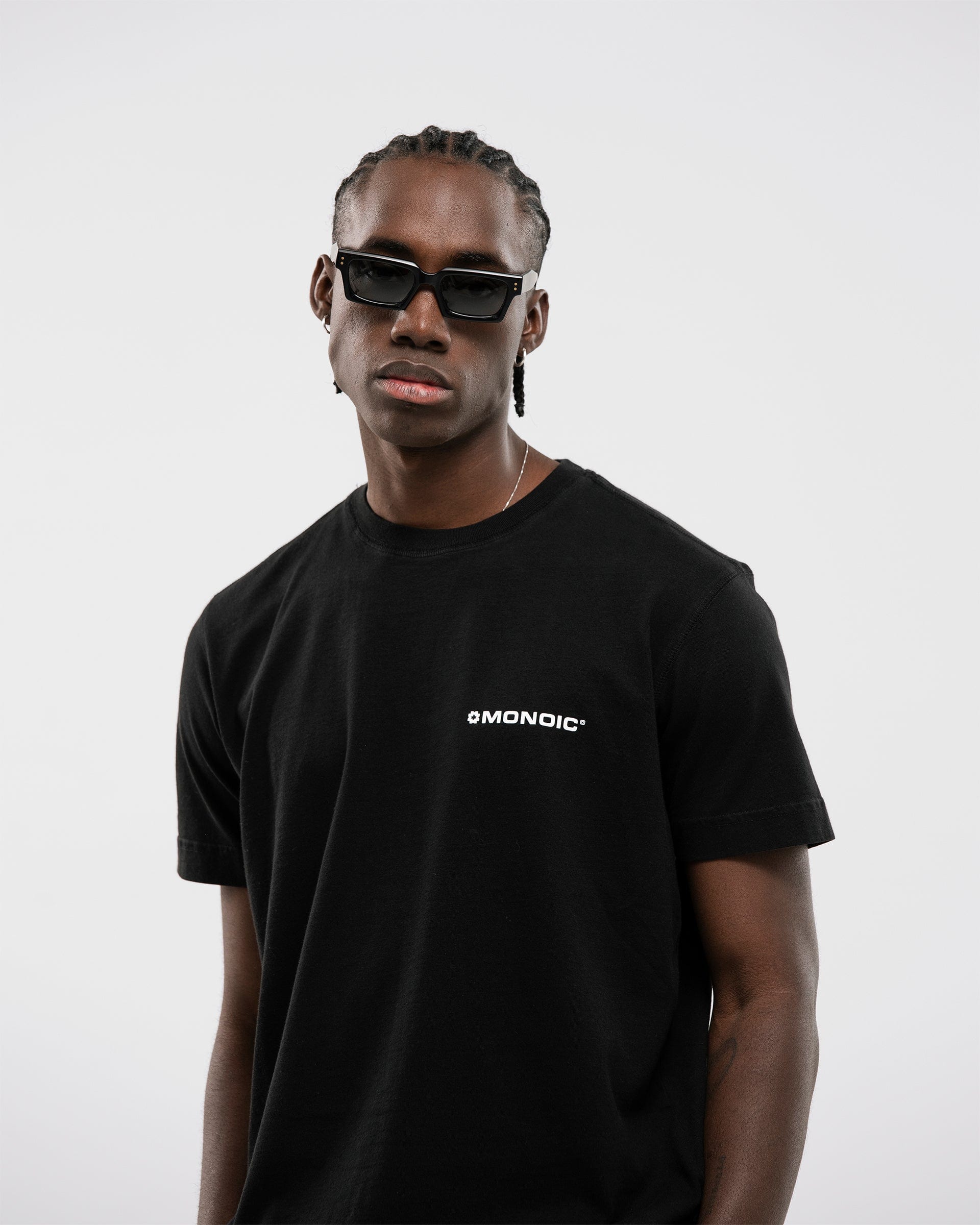 Camiseta Regular Fit Básica V2 - Negro Oscuro - imagen 2